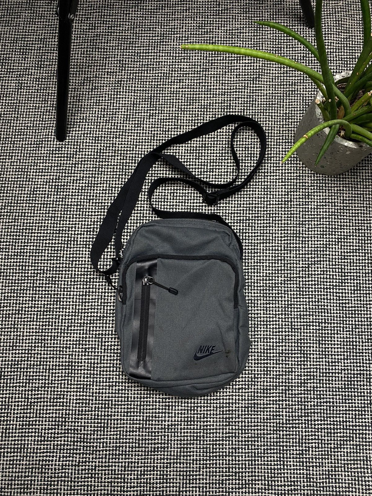 Nike × Streetwear × Vintage Nike tech fleece mini bag y2k