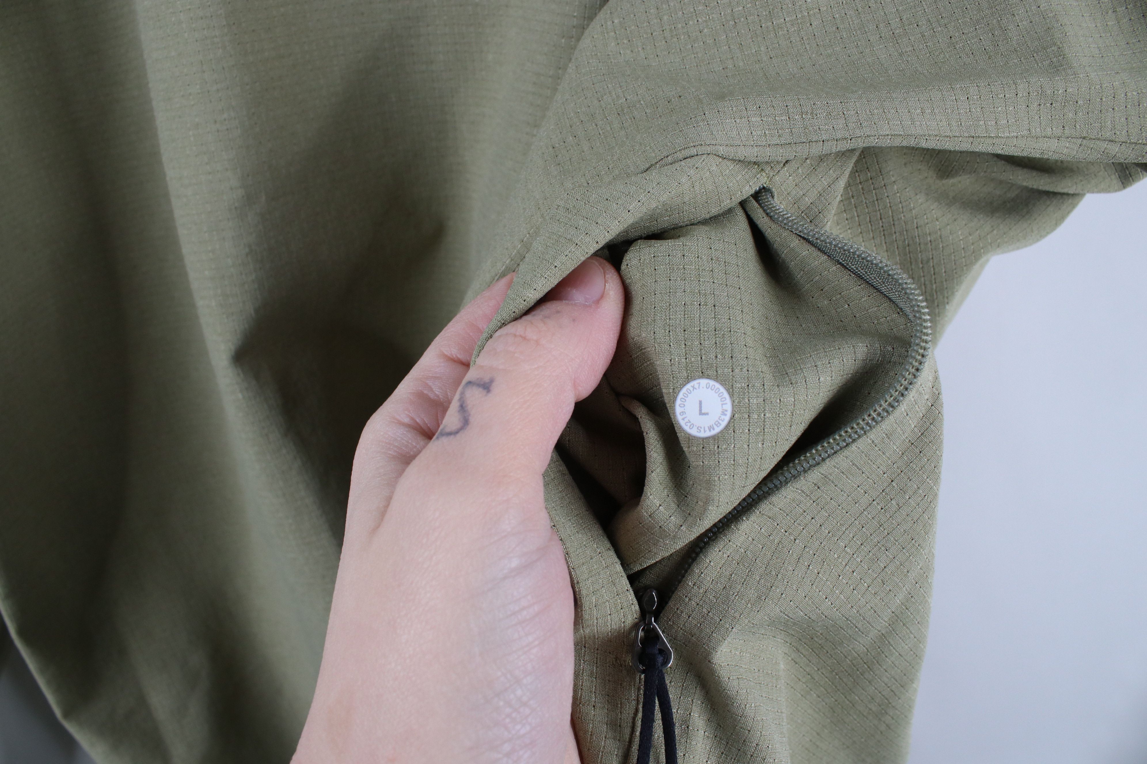 Lululemon × Vintage Lululemon Lab Running Yoga Eurus Pullover Hoodie Light Green Size US L / EU 52-54 / 3 - 7 Thumbnail