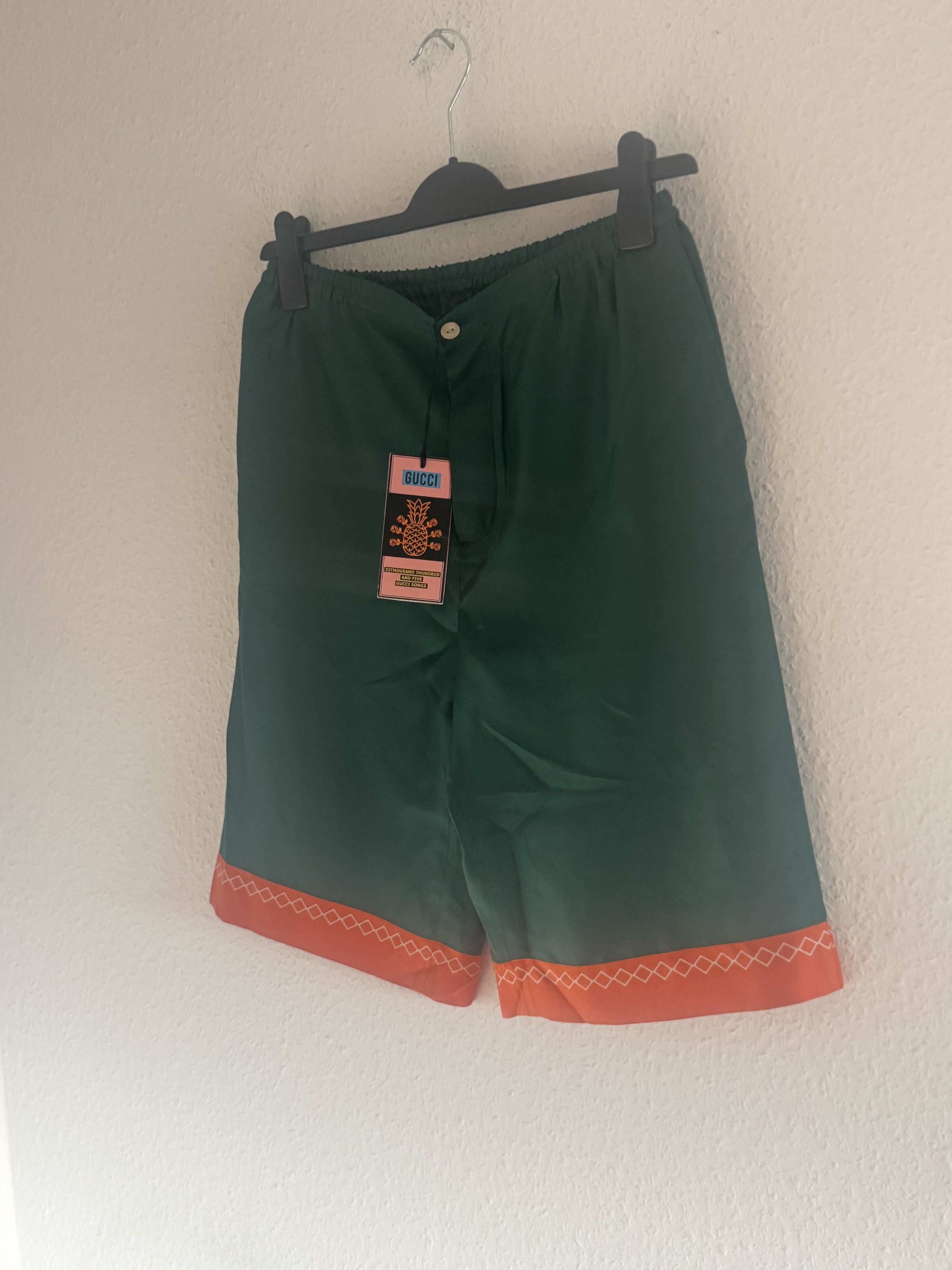 Gucci Green Silk Logo Shorts Size US 30 / EU 46 - 7 Thumbnail