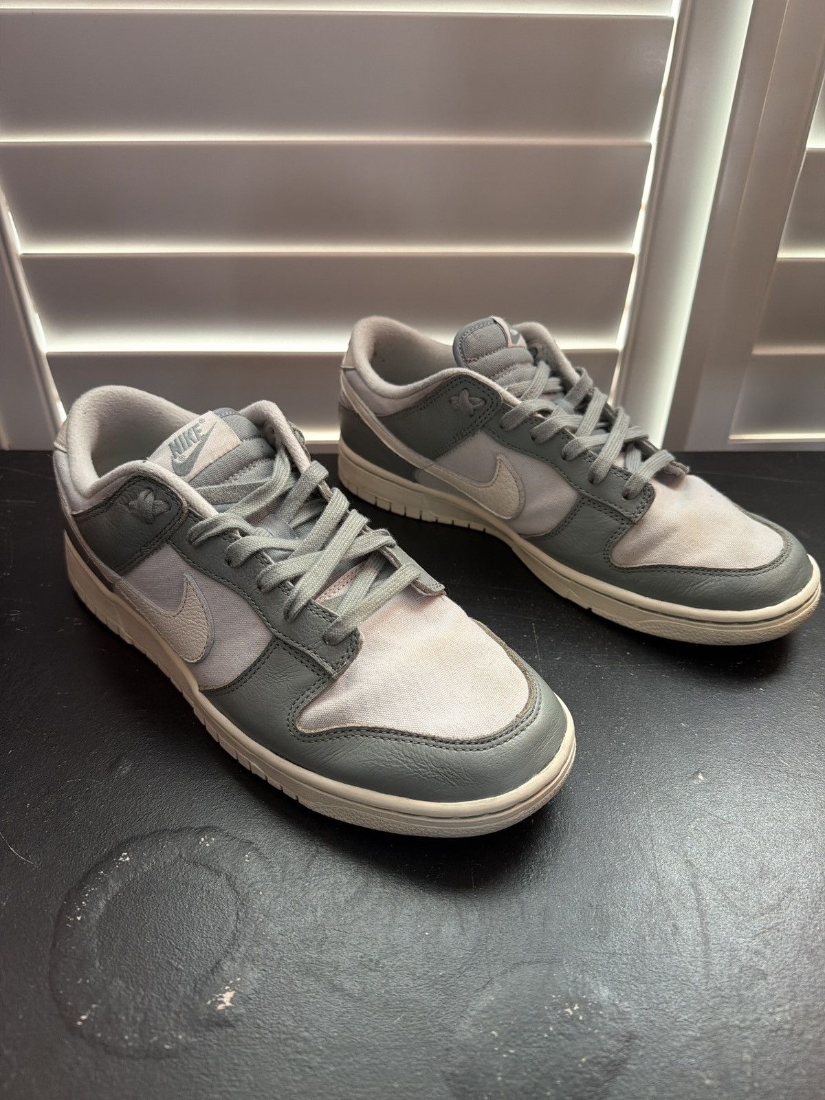 Nike NIKE DUNK LOW PREMIUM “MICA GREEN” SZ: 10 Size US 10 / EU 43 - 1 Thumbnail