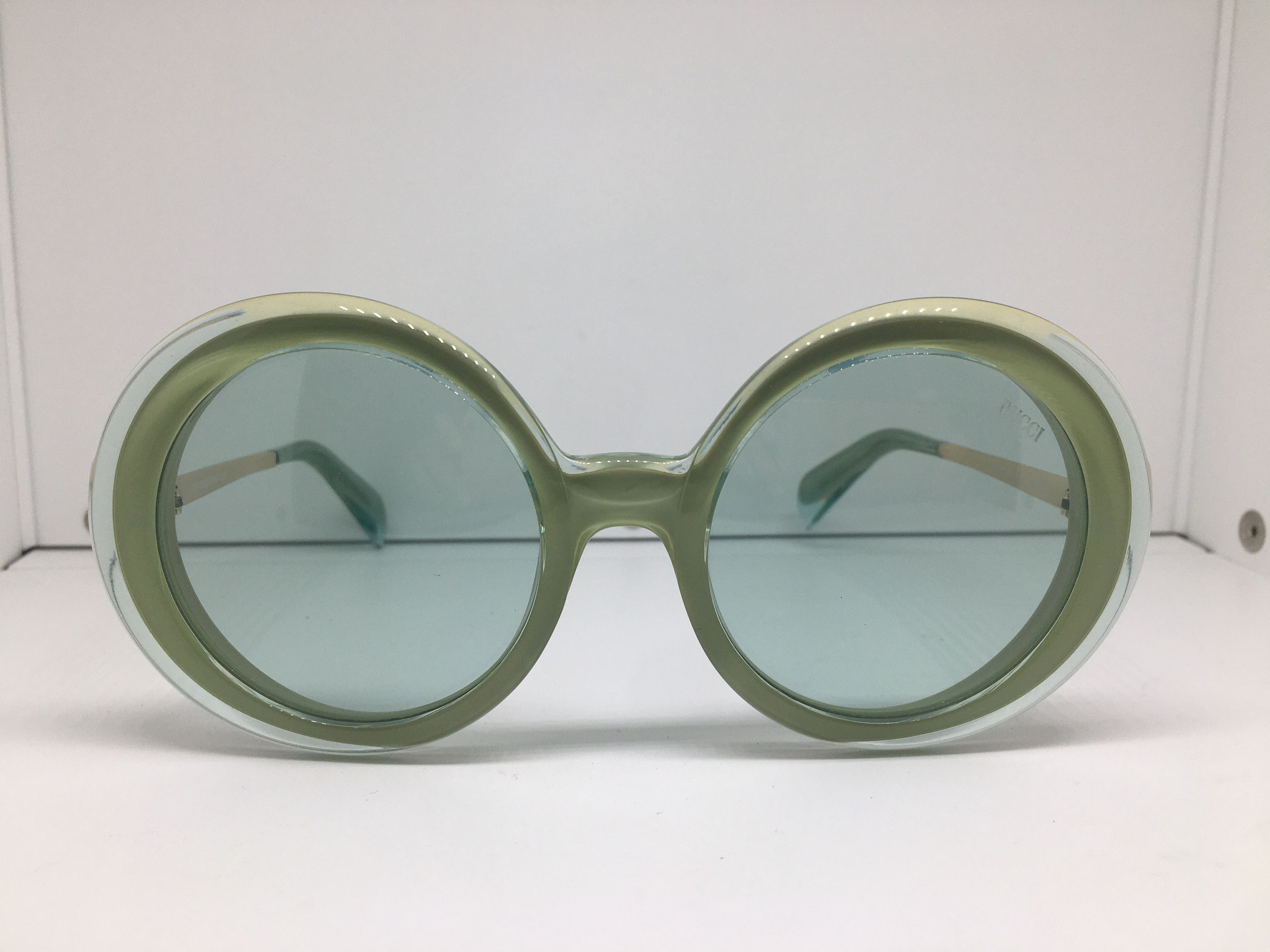 Emilio Pucci Emilio Pucci EP 0110 Oversize Round Sunglasses Frame Size ONE SIZE - 1 Thumbnail