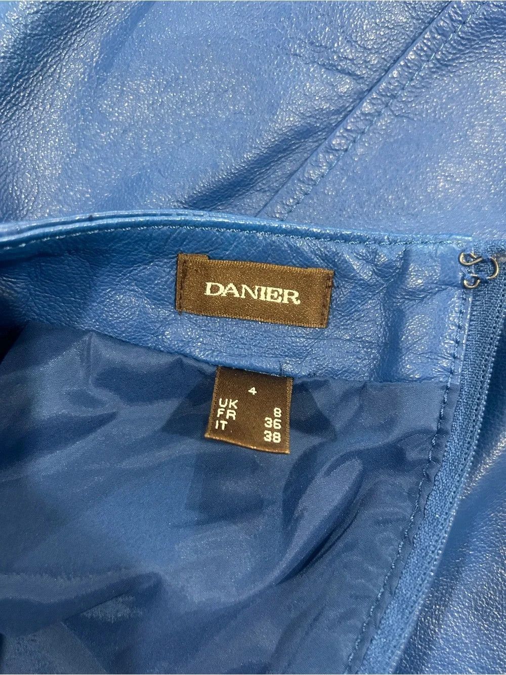 Danier Danier Electric Blue Genuine Leather Pencil Skirt Size 27" / US 4 / IT 40 - 3 Thumbnail