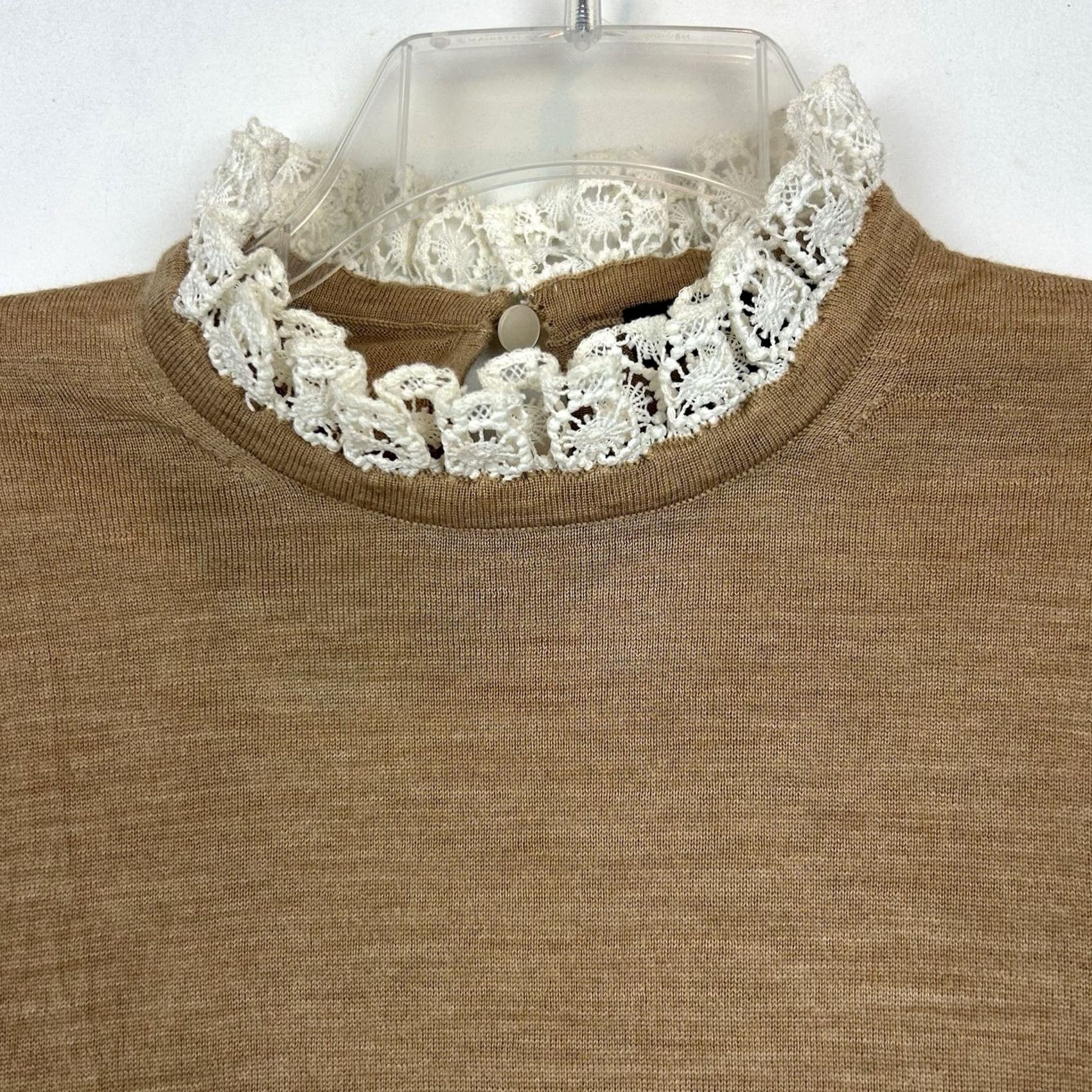 J.Crew J.CREW Sweater Women Small M Lace Ruffle Crew Neck Beige Merino Wool Pullover, Regular Fit, Long Sleeve Size S / US 4 / IT 40 - 4 Thumbnail