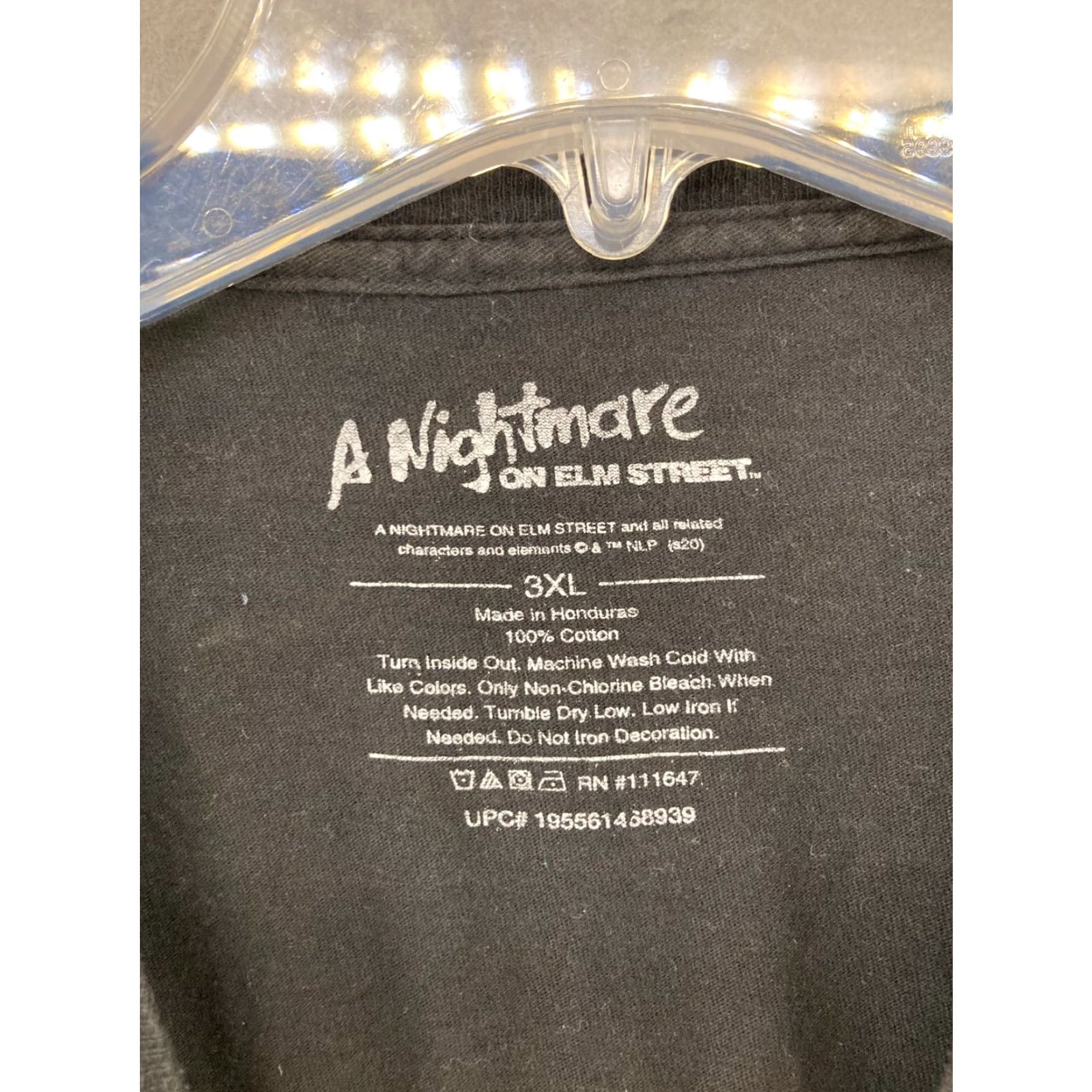 Vintage VINTAGE? No — A Nightmare On Elm Street Mens T Shirt 3XL Black Freddy Kruger Graphic Print Horror Movie 80s Mens T-Shirt 3XL Black Freddy Kruger Size US XXL / EU 58 / 5 - 5 Thumbnail