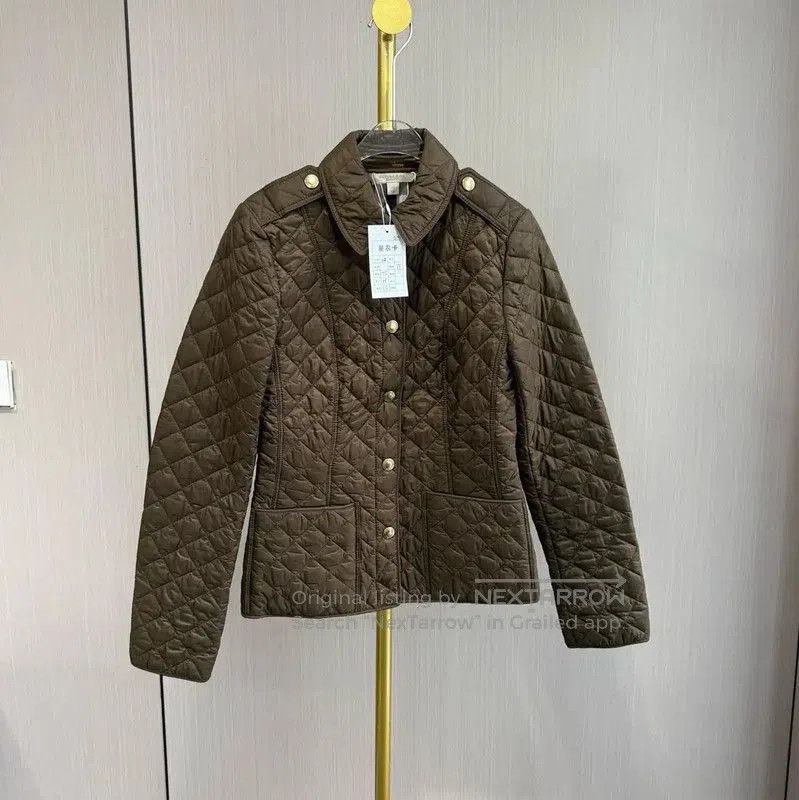Burberry Burberry Quilted Brown Cotton Jacket for Women. Size XS / US 0-2 / IT 36-38 - 1 Thumbnail