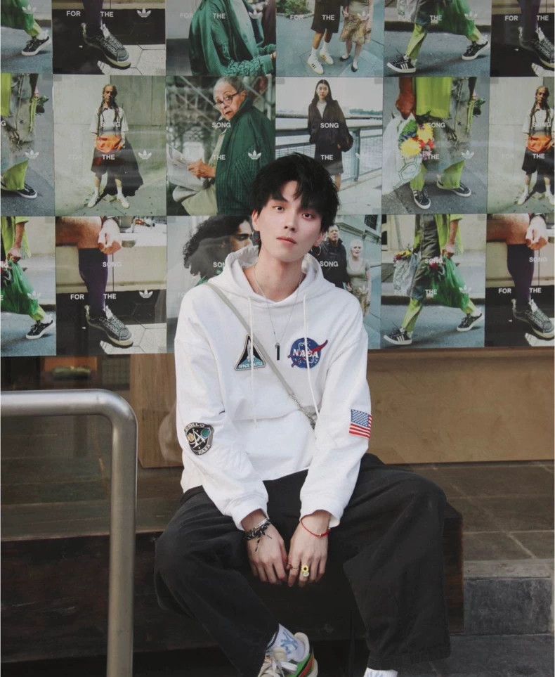 Balenciaga Balenciaga White sweater Size US XS / EU 42 / 0 - 8 Thumbnail