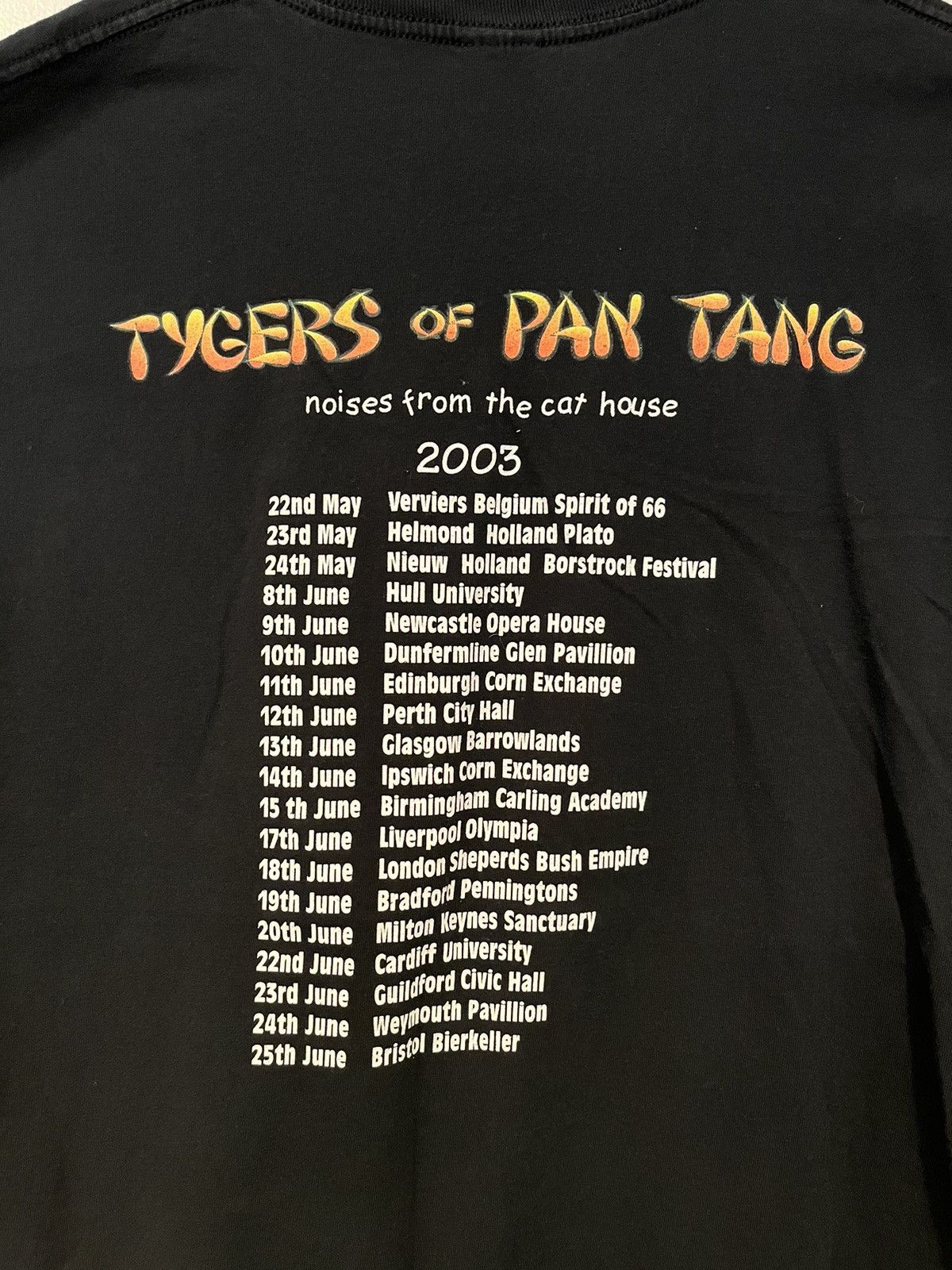 Band Tees 2003 tygers of pan tang band tshirt Size US XL / EU 56 / 4 - 5 Thumbnail