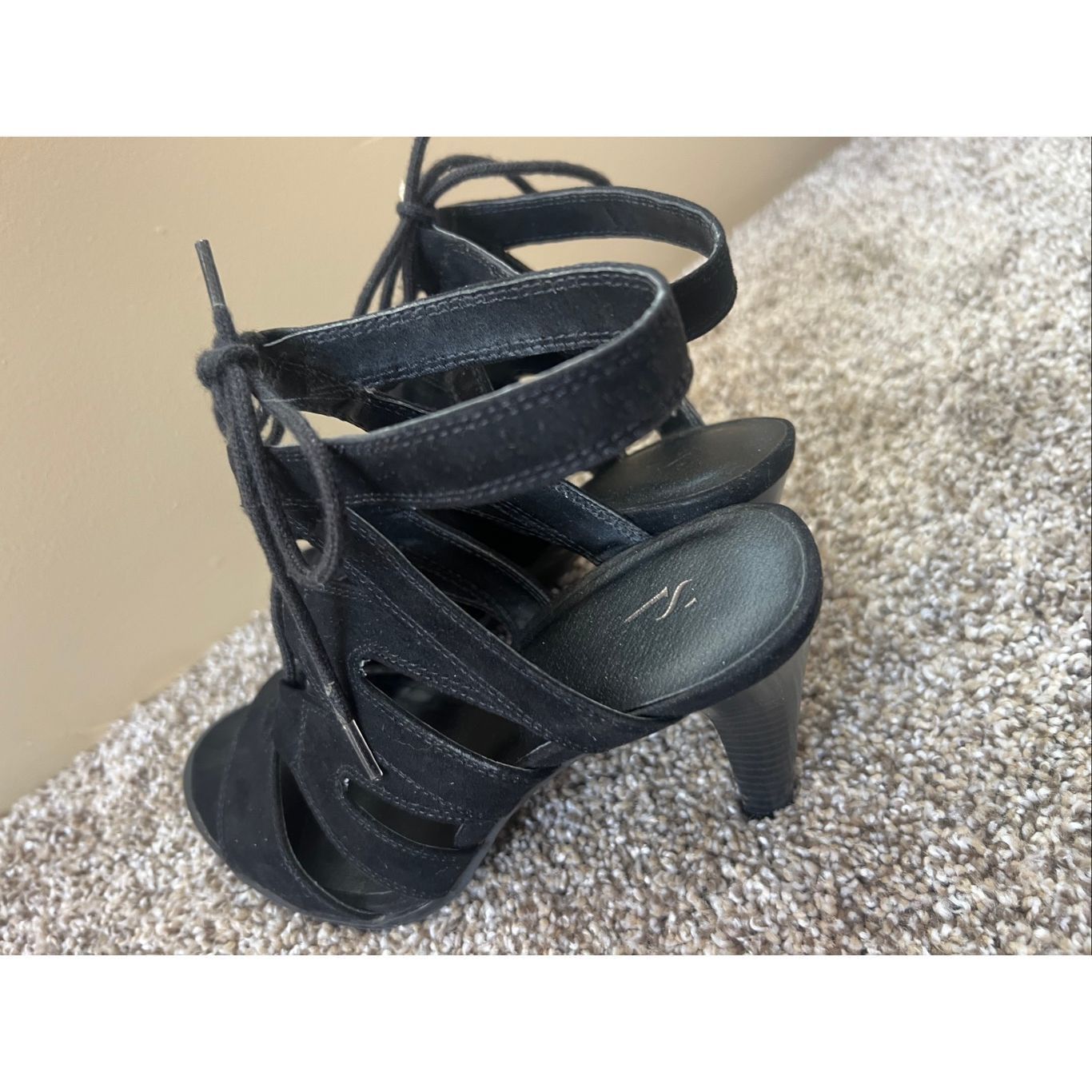 Other Simply Vera Vera Wang Black Heels Woman’s Size 7.5 Preowned Size US 7.5 / IT 37.5 - 10 Thumbnail