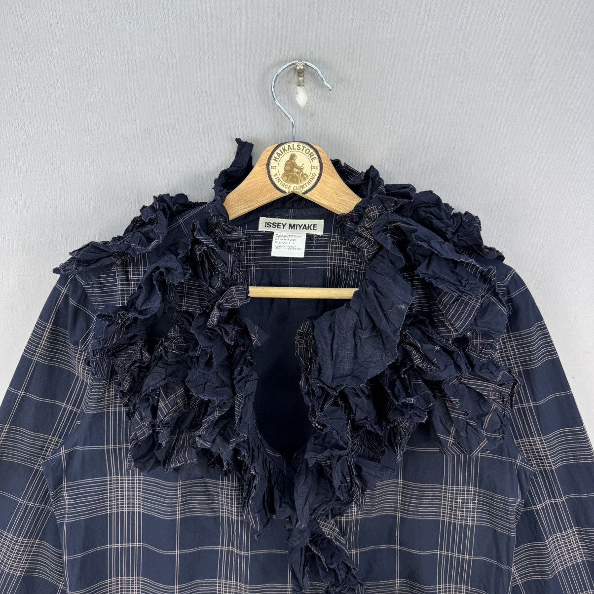 Issey Miyake Vintage Issey Miyake Ruffle Collar Check Blouse Jacket Size S / US 4 / IT 40 - 7 Thumbnail