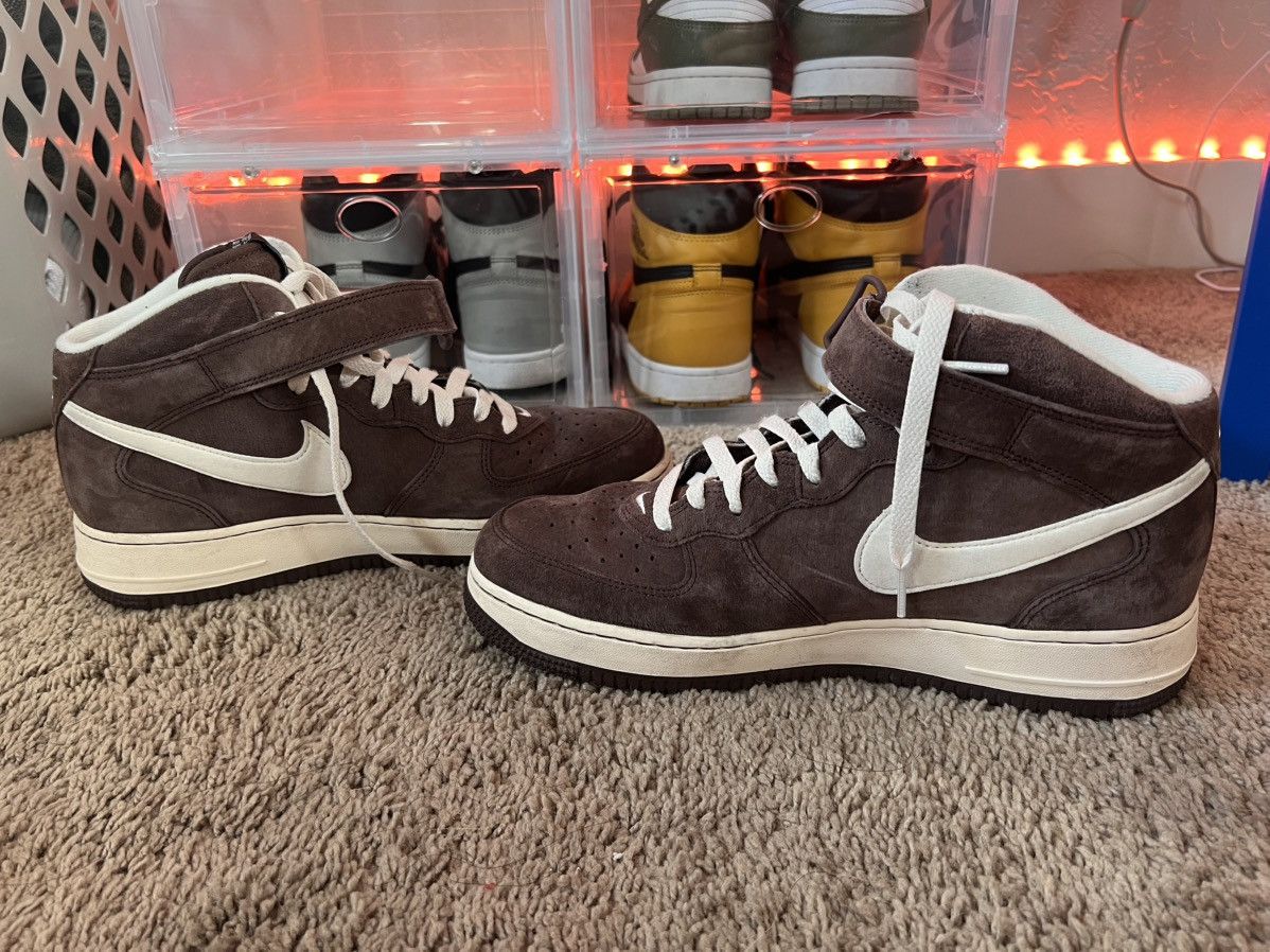 Nike Nike Air Force 1 High Chocolate Brown Size US 10 / EU 43 - 2 Thumbnail