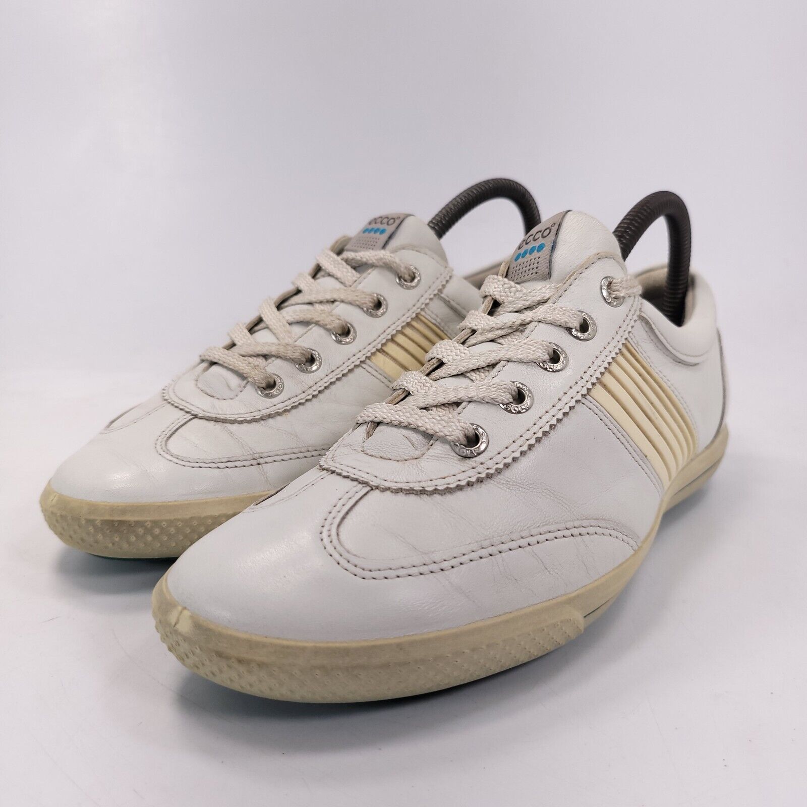 Ecco Ecco Athletic Leather Golf Shoe Womens Size 9 39 Beige White Size US 9 / IT 39 - 1 Thumbnail