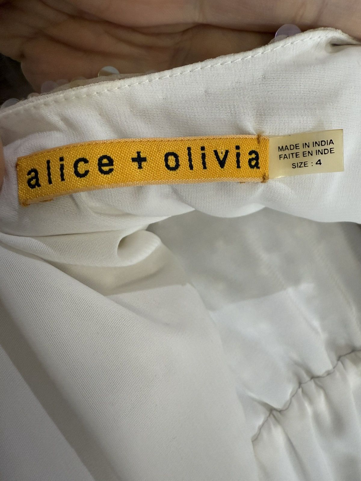 Alice + Olivia Alice + Olivia white sequins dress Size S / US 4 / IT 40 - 5 Thumbnail