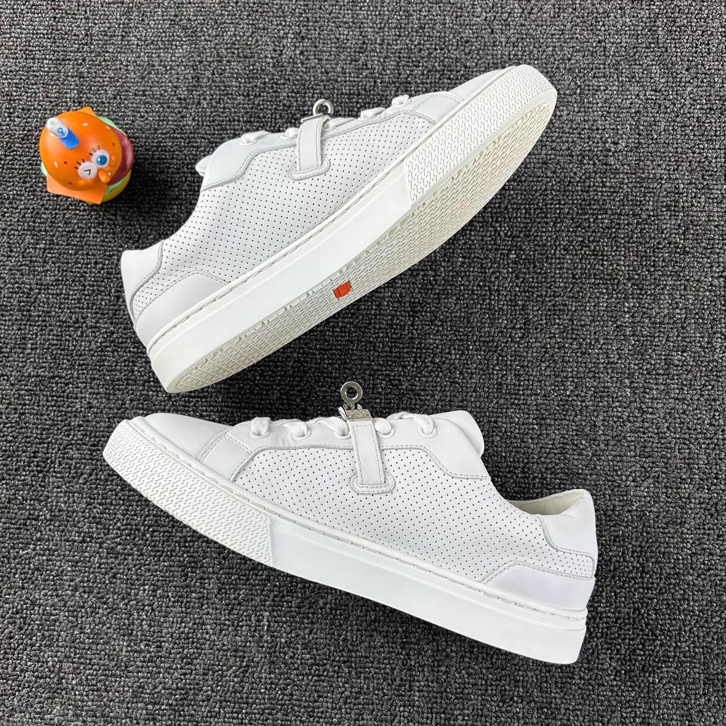 Hermes Hermes Kelly buckle white sneakers size 37.5 Size US 7 / IT 37 - 3 Thumbnail