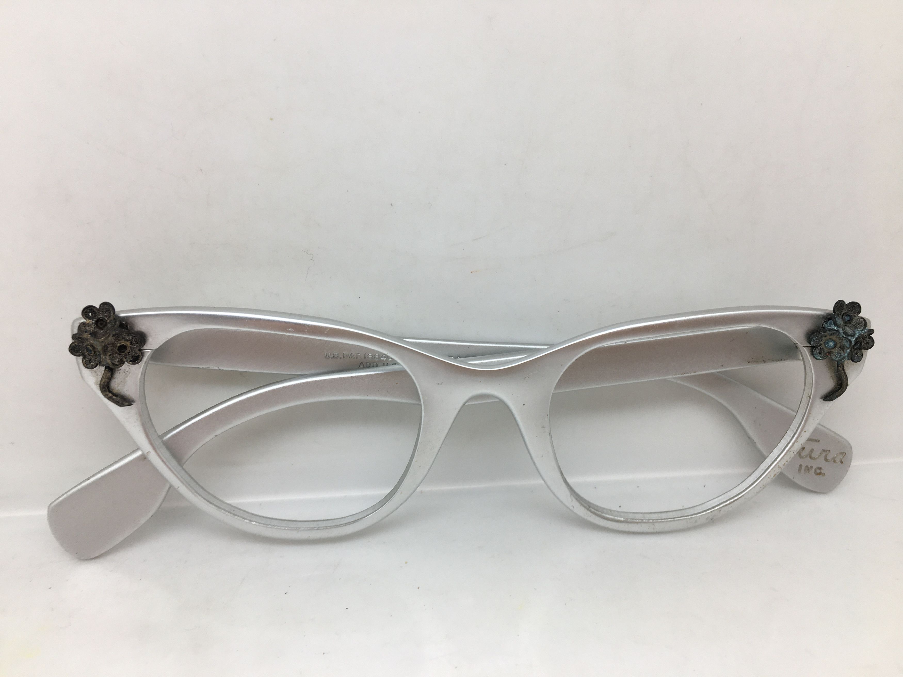 Vintage Vintage 50s TURA Woman Aluminum Cateye Eyeglasses Frame Size ONE SIZE - 7 Thumbnail