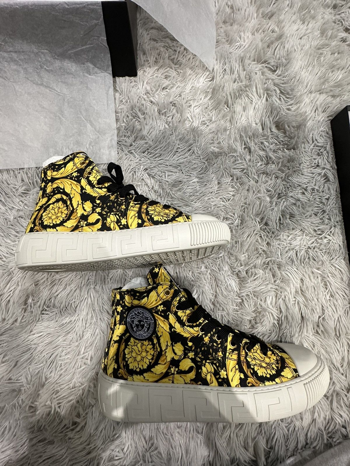 Versace Versace Canvas High “Barocco print” sneakers Size US 9 / EU 42 - 3 Thumbnail