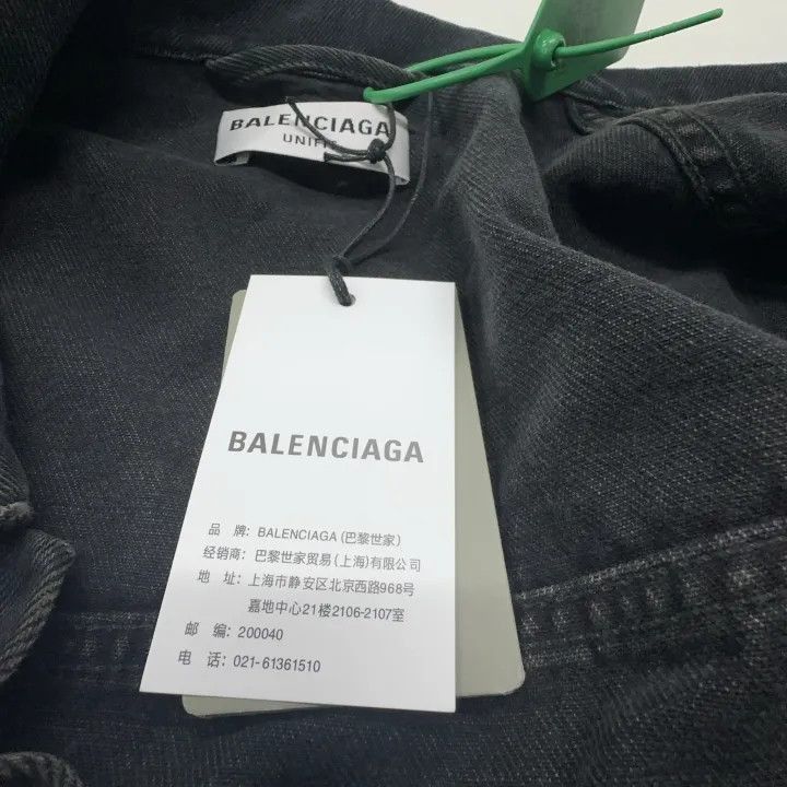 Balenciaga Balenciaga Black Graffiti Denim Jacket for Men 0079-2507 Size US XS / EU 42 / 0 - 4 Thumbnail