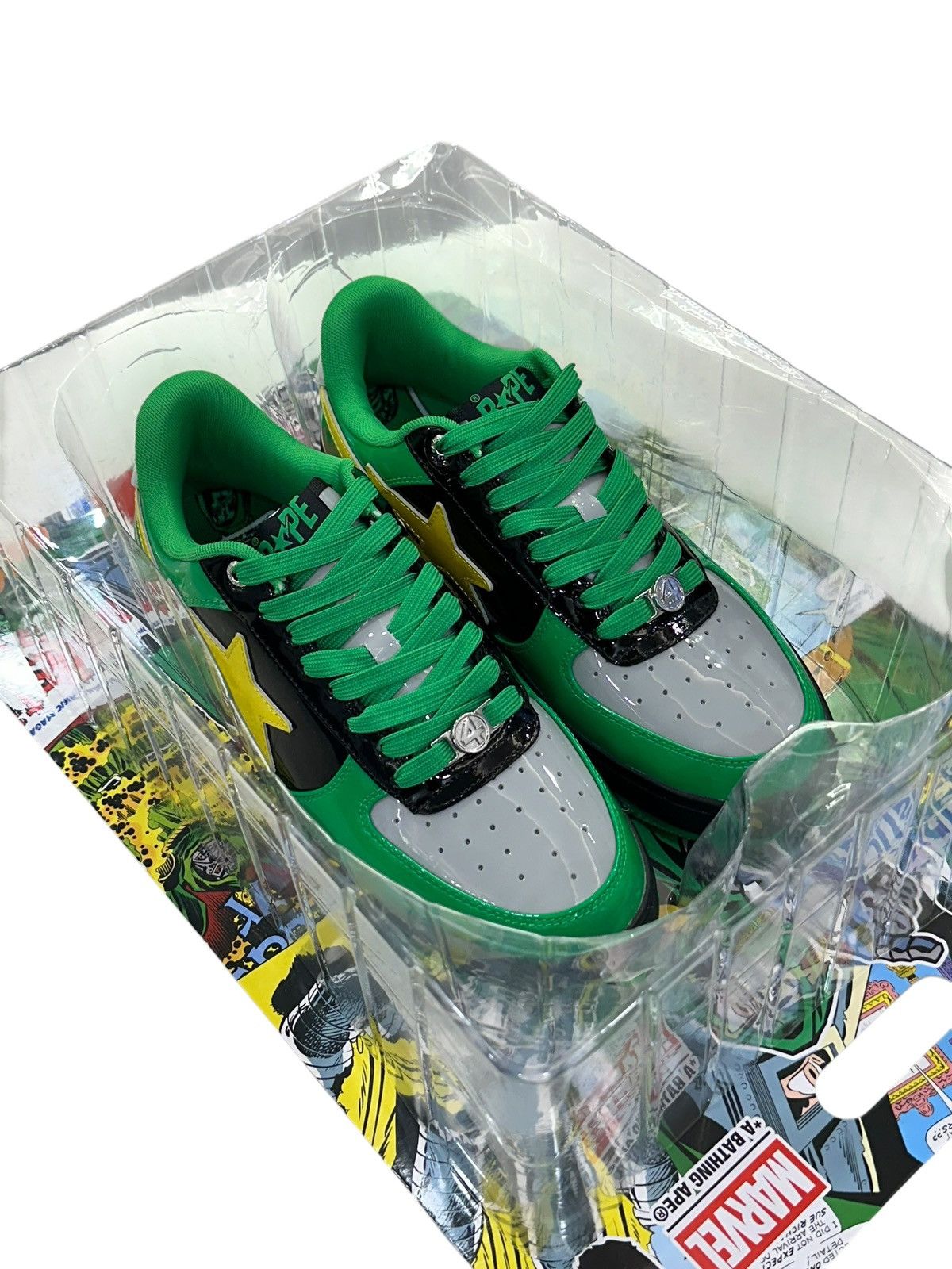 Bape × Marvel Comics Bape StaMarvel The Fantastic Four Dr. Doom Size 9.5 Size US 9.5 / EU 42-43 - 3 Thumbnail
