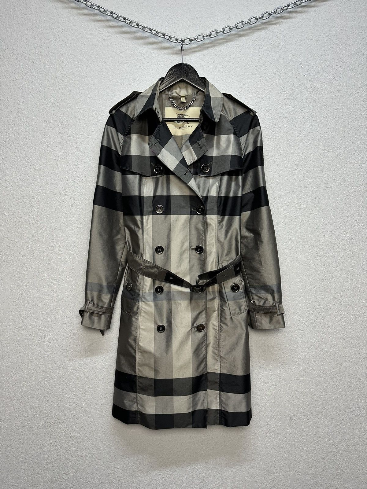 Vintage Burberry hotsell Nova Check Double Breasted Belted Trench Coat, size 10