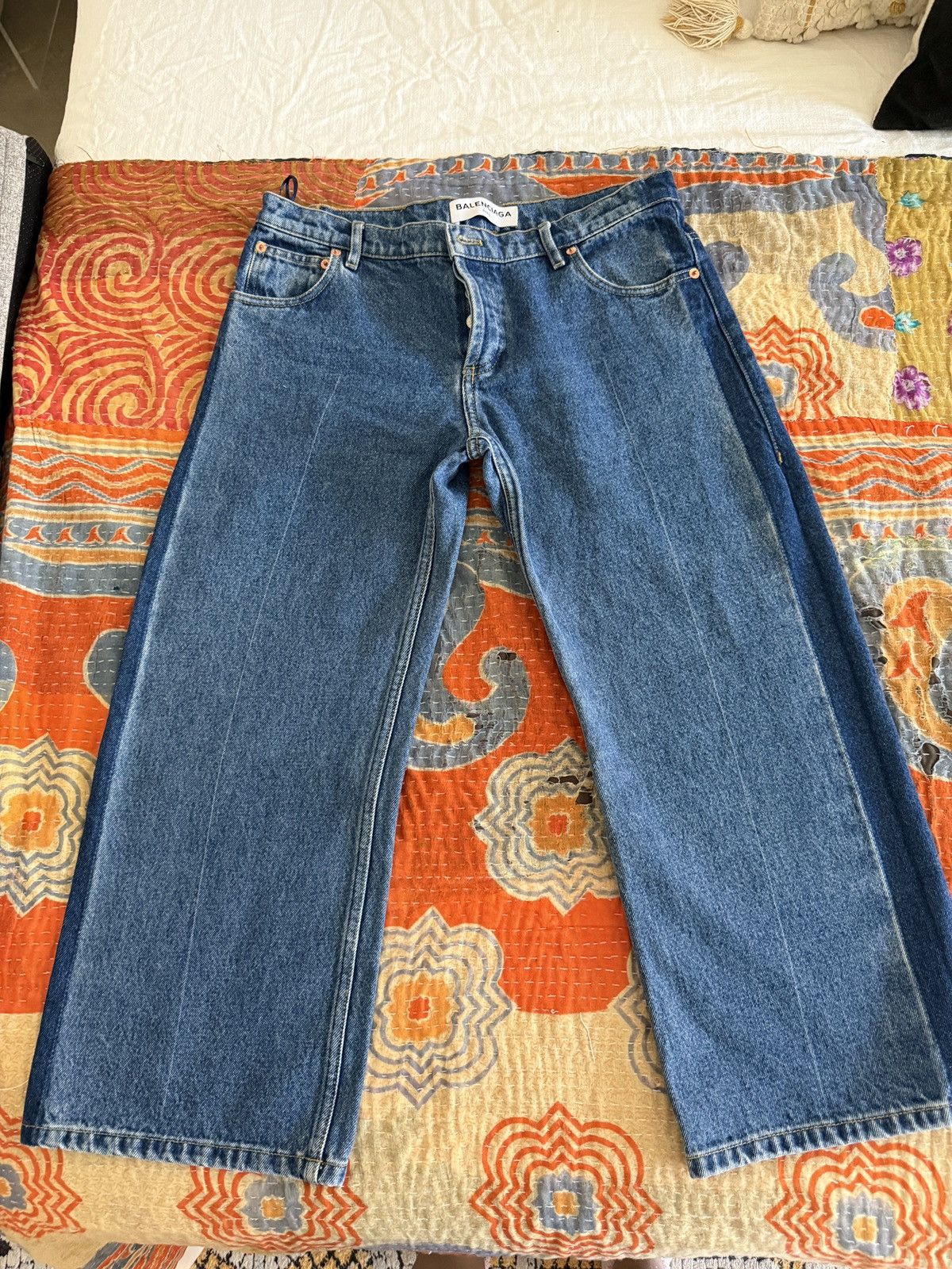 Balenciaga Balenciaga Wide-Leg Denim Jeans – Impeccable Condition Size 28" / US 6 / IT 42 - 7 Thumbnail