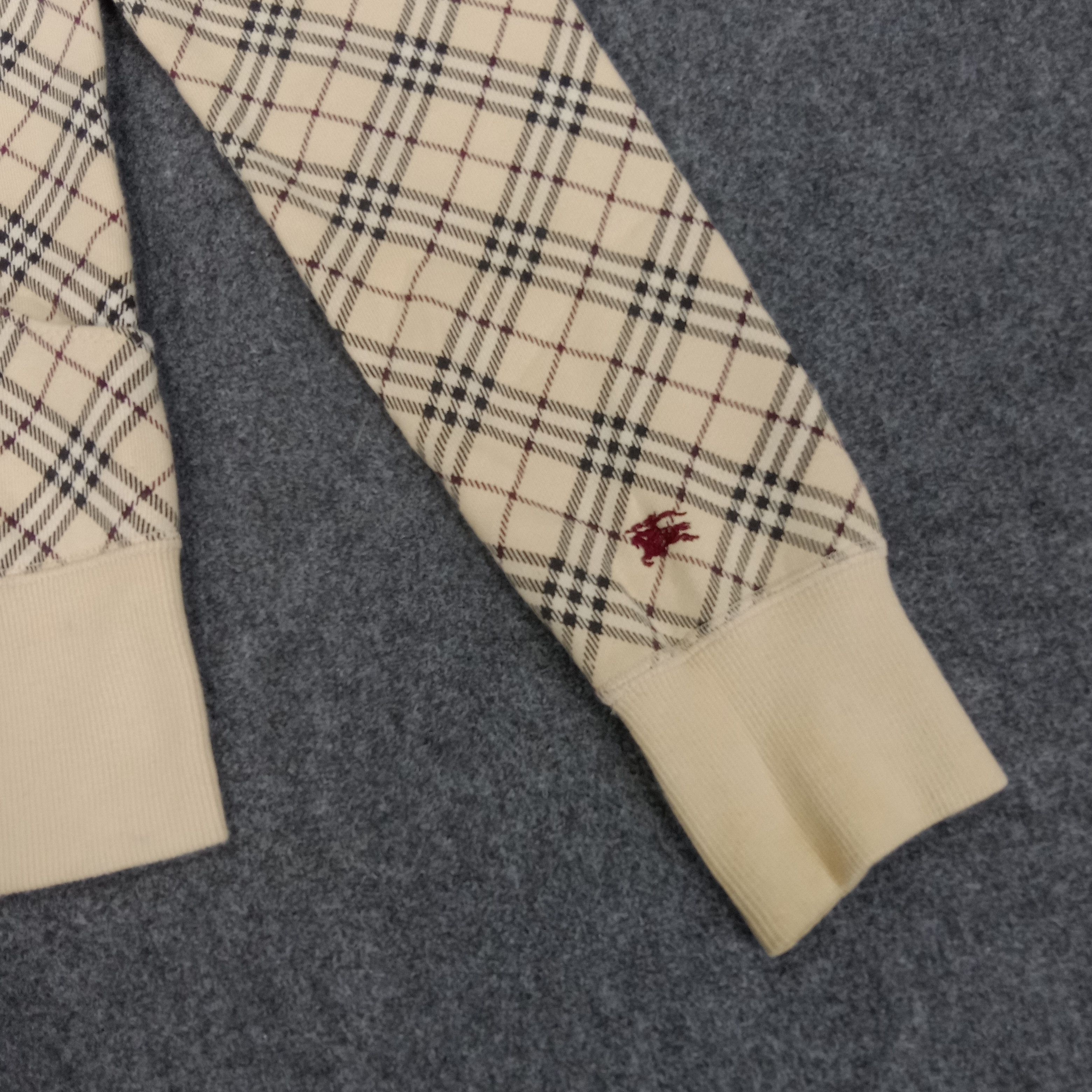 Burberry × Vintage Burberry London Nova Check Blue Label Sweater Size XS / US 0-2 / IT 36-38 - 4 Thumbnail