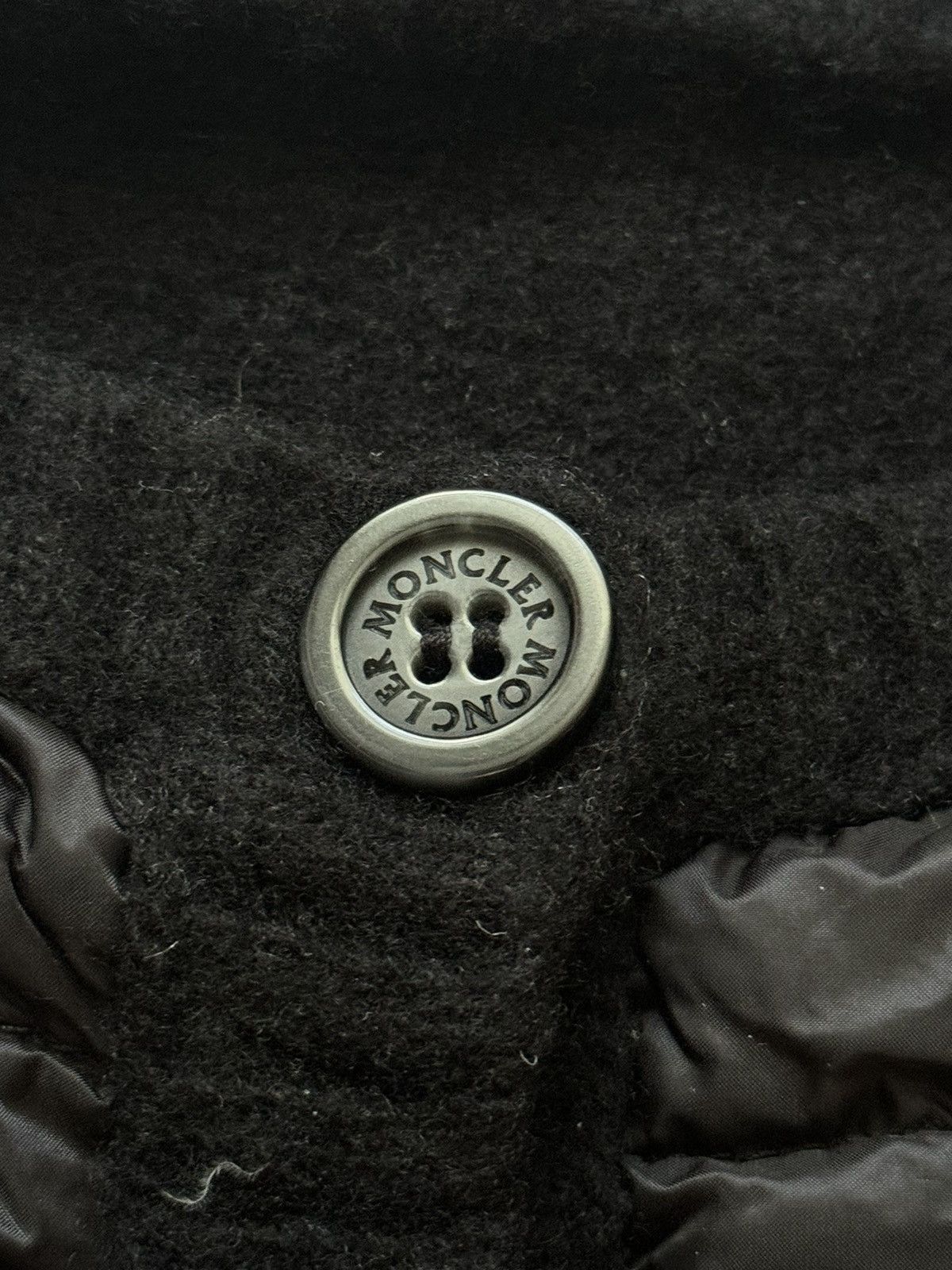 Designer × Moncler Moncler Very shanke material button up sweater bomber jacket Size XXS / US 00 / IT 34 - 8 Thumbnail