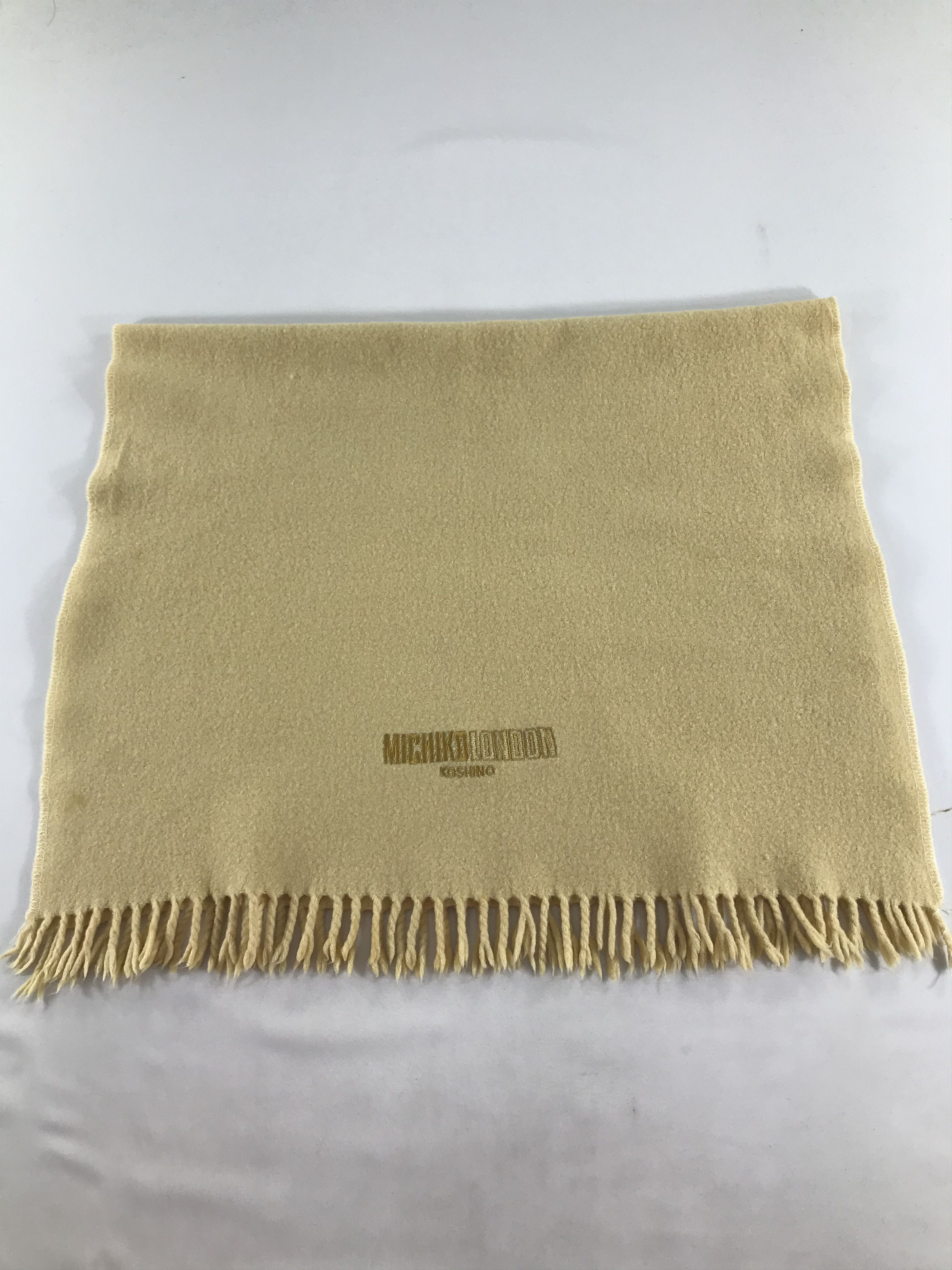 Michiko Koshino London Michiko Koshino London Wool Scarf Muffler V525 Size ONE SIZE - 2 Thumbnail