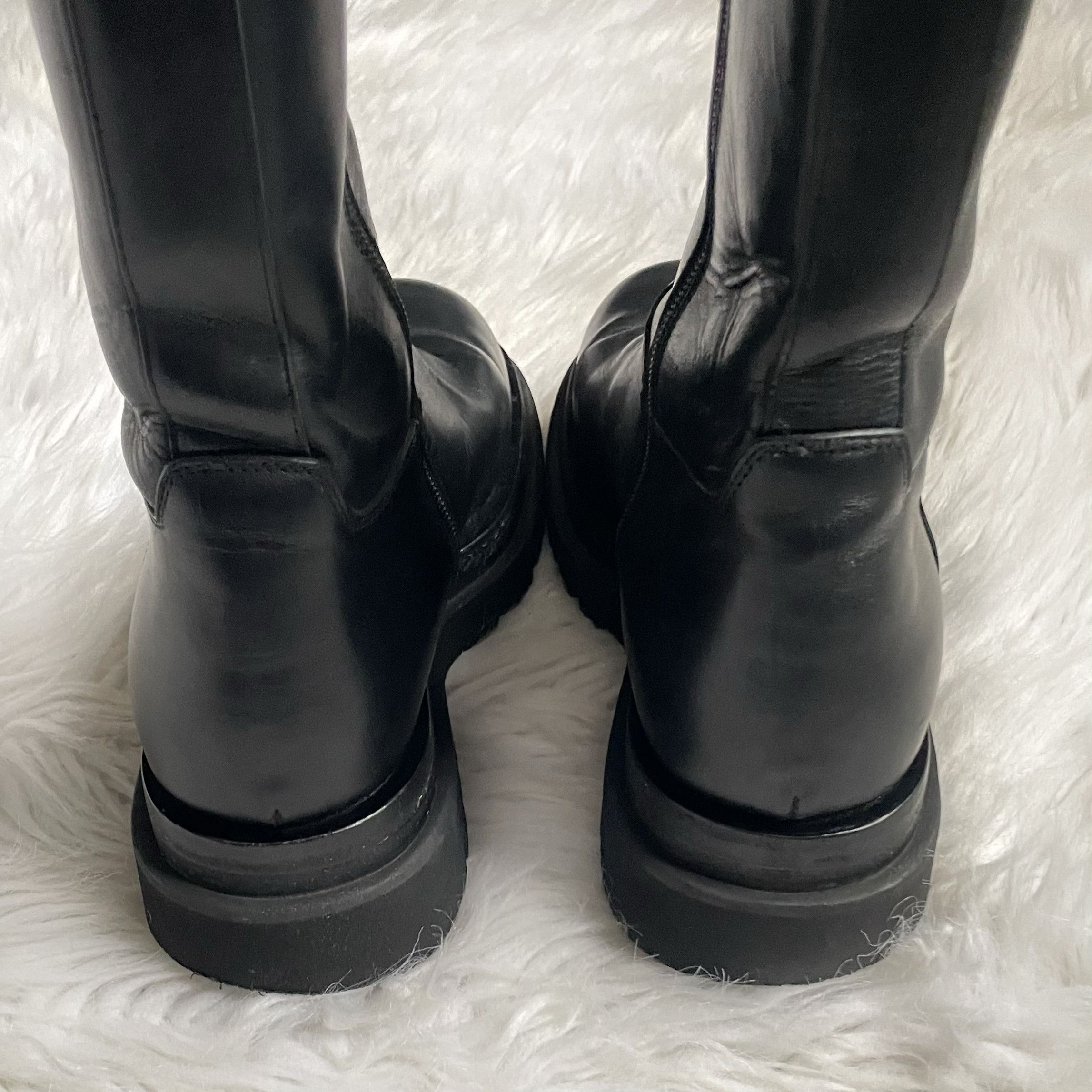 Bottega Veneta Bottega Veneta Black Lug Boots Zip Up Size 40.5 Size US 7.5 / EU 40-41 - 7 Thumbnail