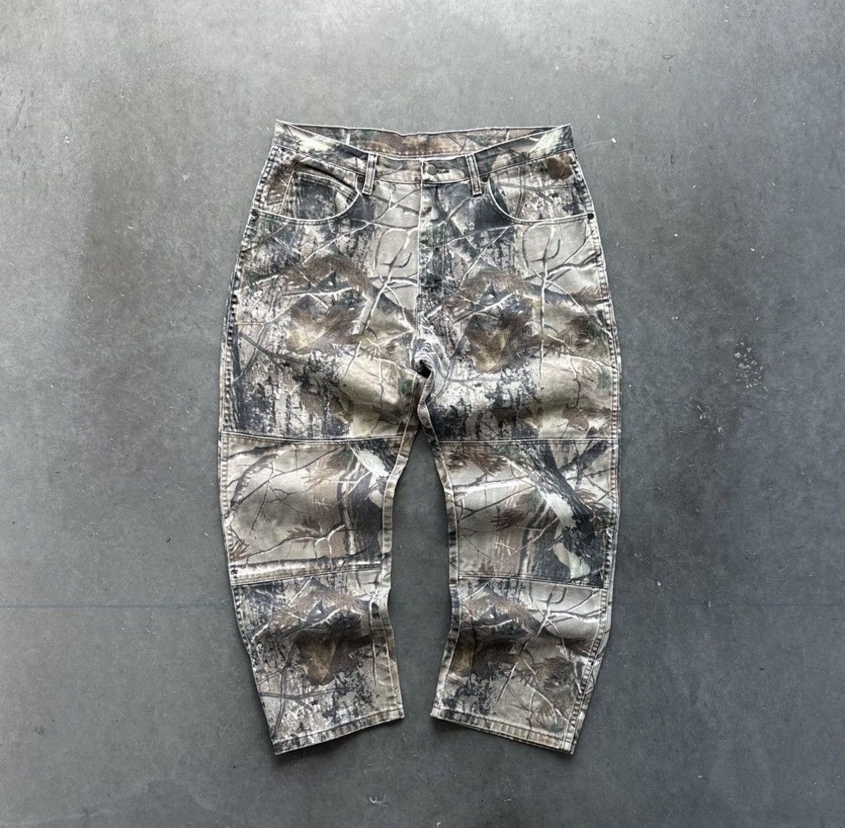 Wrangler Wrangler baggy camo pants Size US 36 / EU 52 - 1 Thumbnail