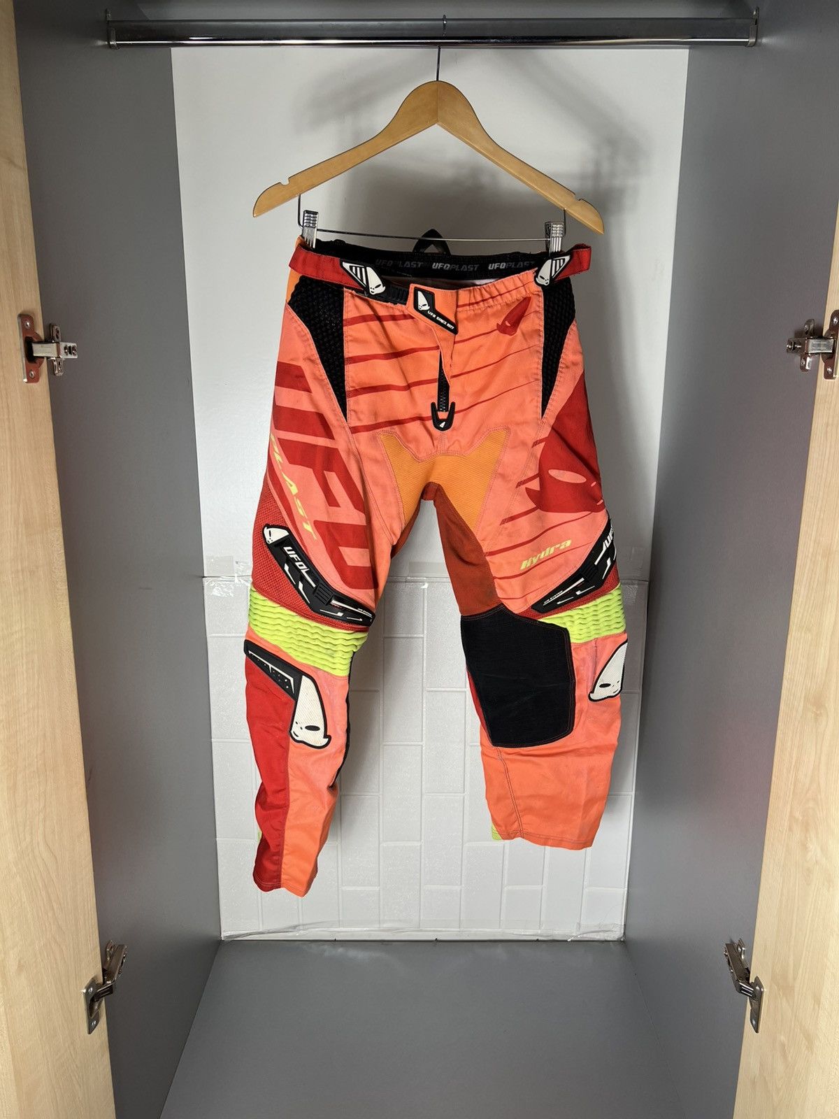 Fox Racing VINTAGE UFO PLAST MOTORCYCLE RACING PANTS BIKE RETRO Y2K 90s Size US 28 / EU 44 - 2 Thumbnail