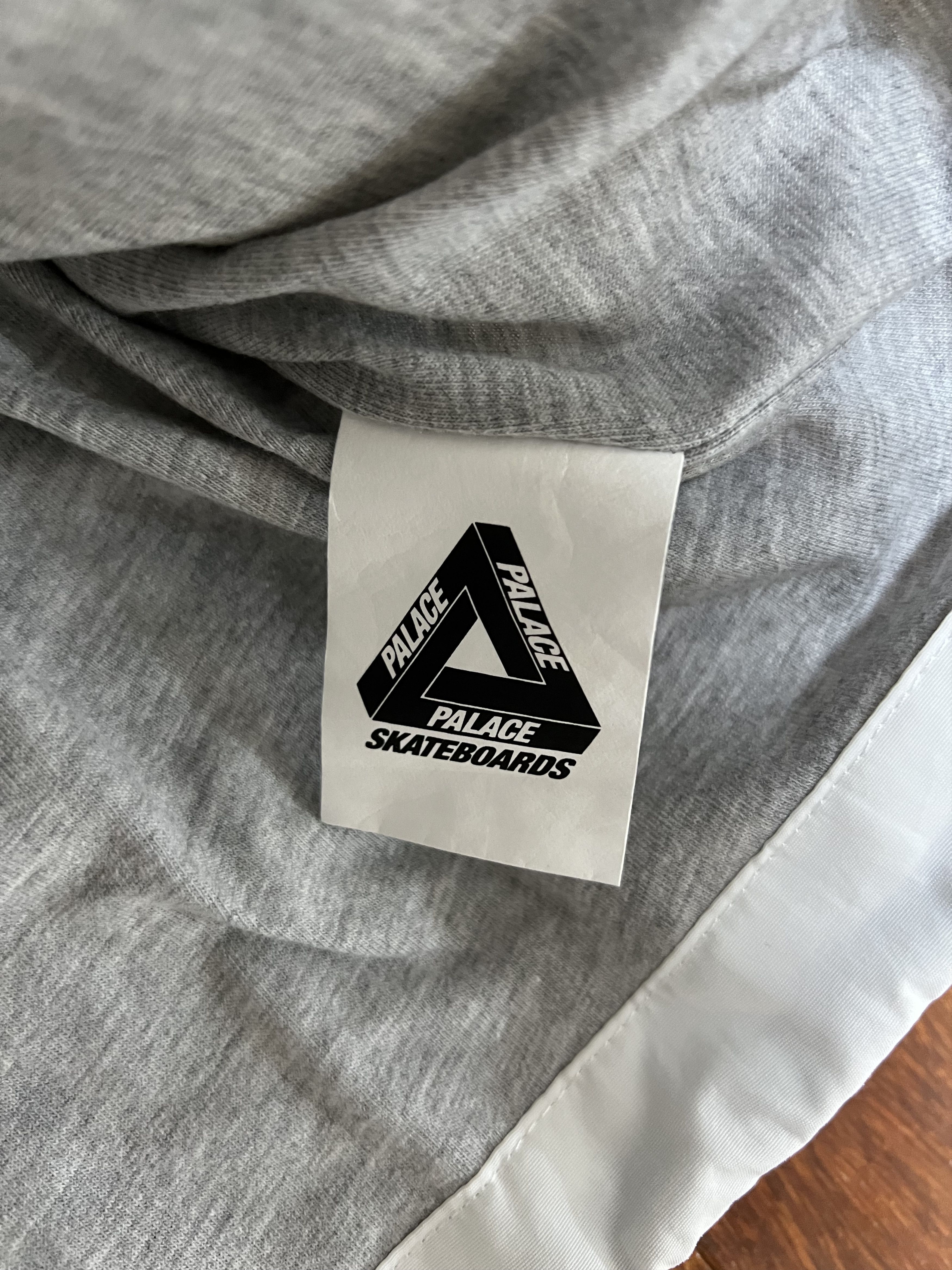 Palace 💚 2019 Palace Ripped Coach Jacket White Medium NEW Size US M / EU 48-50 / 2 - 11 Thumbnail