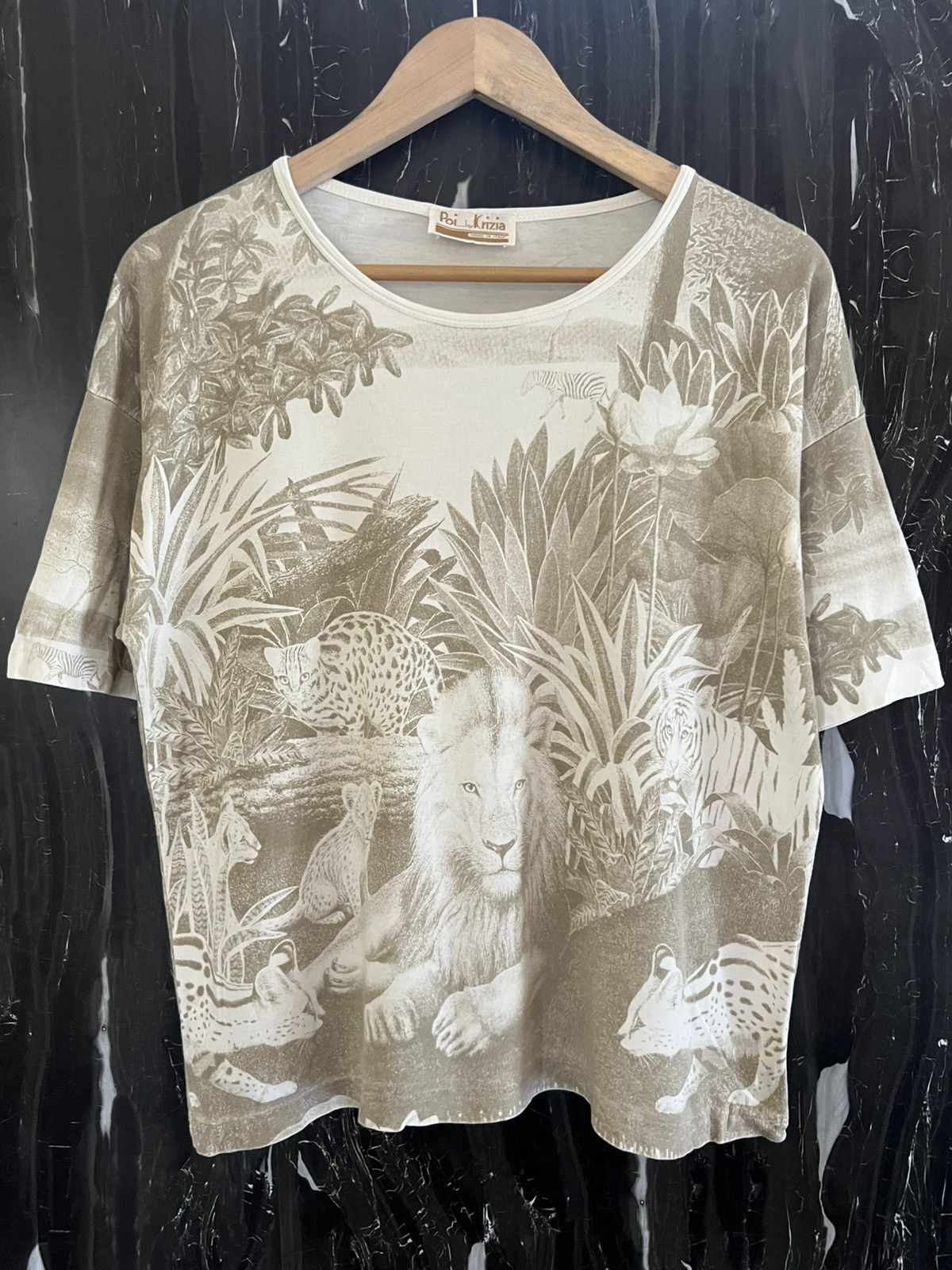 Krizia Uomo Krizia Vintage T-Shirt – Italian Designer Classic Size US XL / EU 56 / 4 - 1 Thumbnail