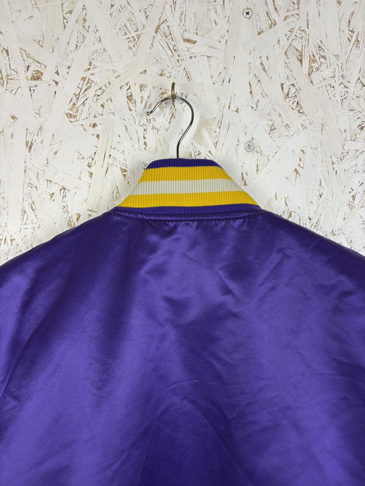 Starter 80s Starter Pro Line NHL Minnesota Vikings Satin Bomber XL Size US XL / EU 56 / 4 - 8 Thumbnail