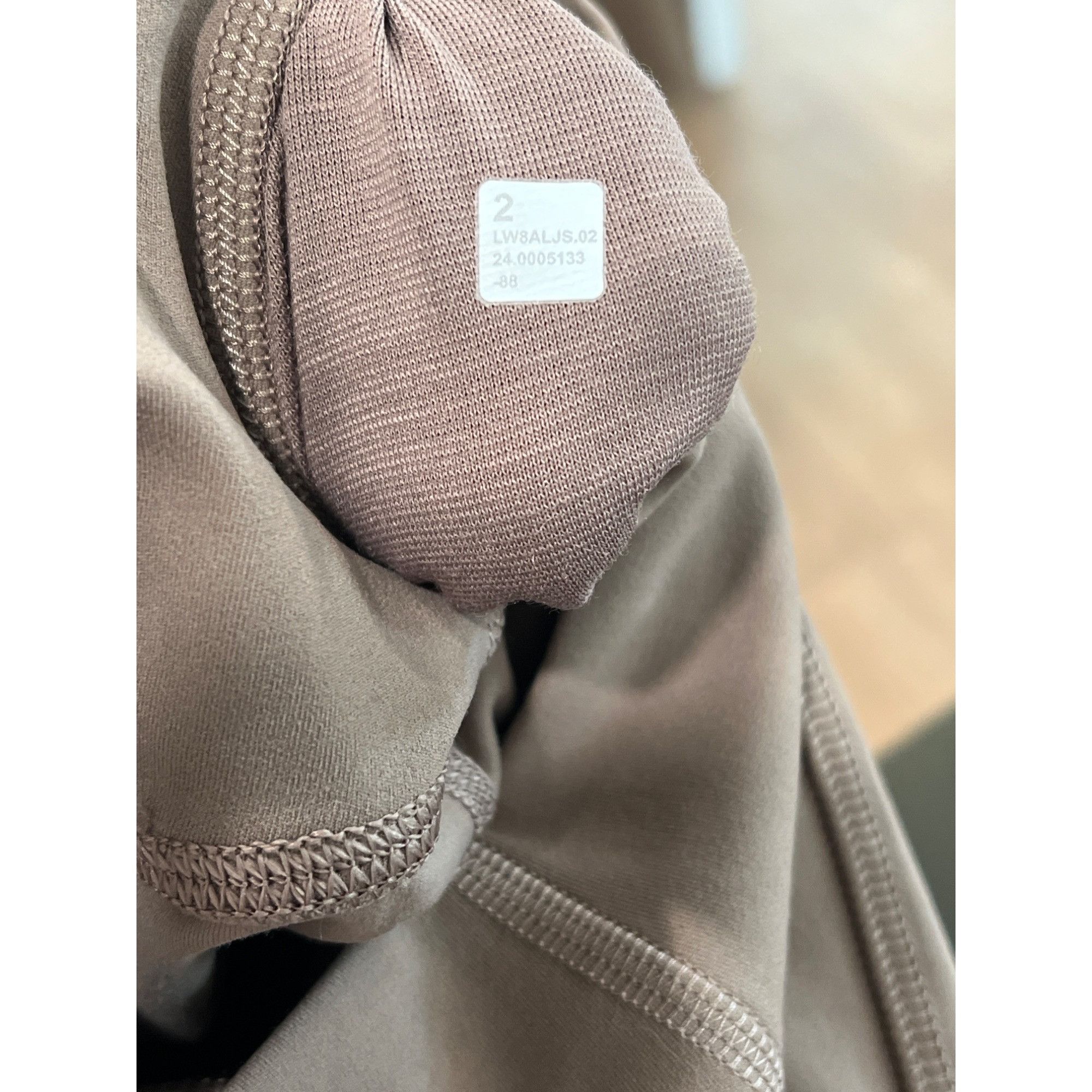 Lululemon Lululemon Nulu Slim-Fit High-Rise Skirt Size 2 30” NWOTTaupe Size 26" / US 2 / IT 38 - 5 Thumbnail