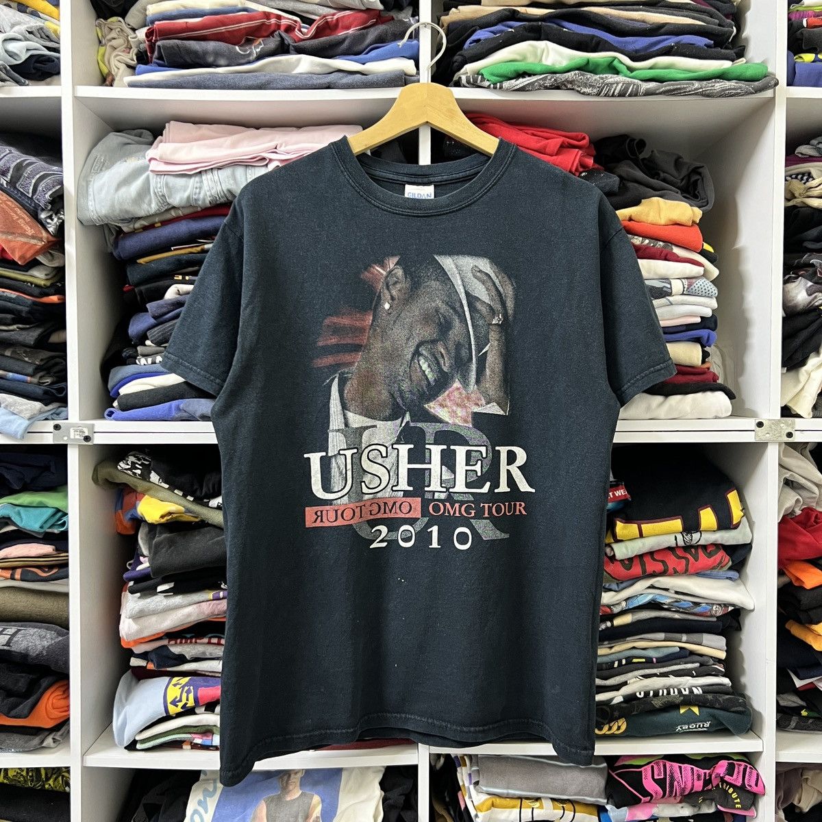 Band Tees USHER OMG TOUR x TREY SONGZ Size US M / EU 48-50 / 2 - 1 Thumbnail