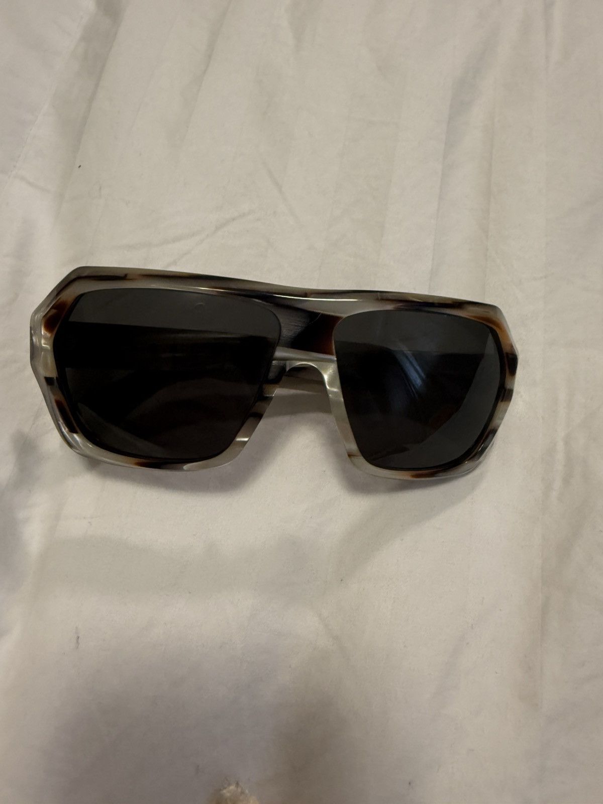 Marni Marni Dhazut Sunglasses Size ONE SIZE - 2 Thumbnail