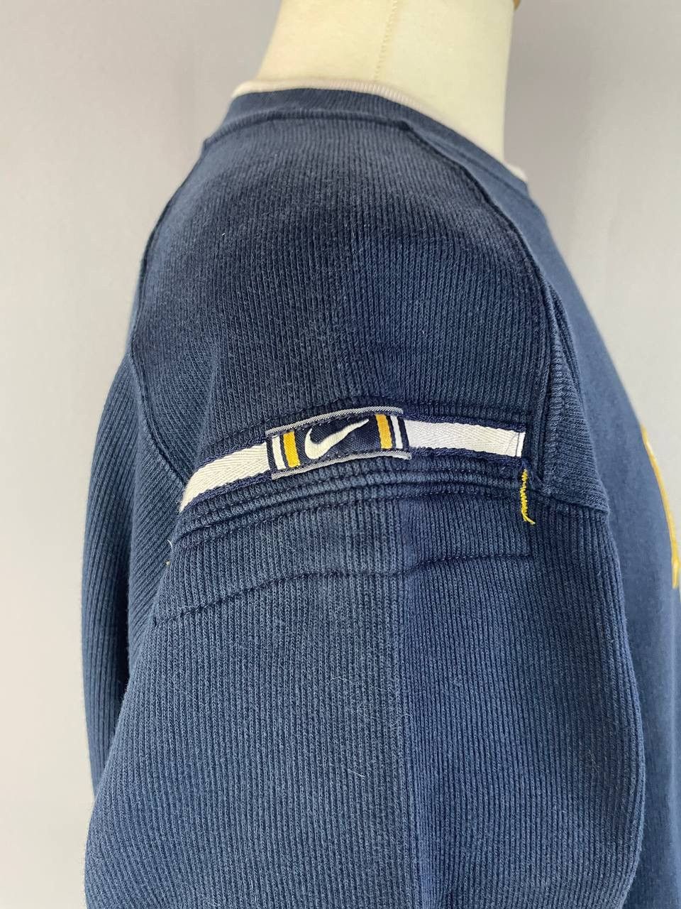 Nike Nike Sweatshirt Crewneck Navy Vintage 1990s Size US L / EU 52-54 / 3 - 7 Thumbnail