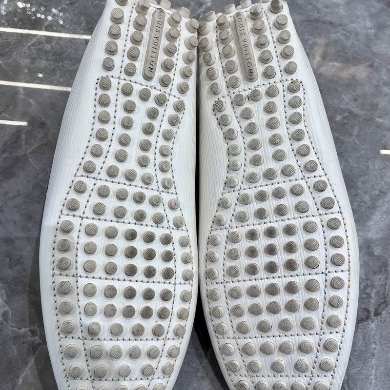 Louis Vuitton Louis Vuitton White Leather Slip-On Casual Shoes - Size US 8 / EU 41 - 4 Thumbnail