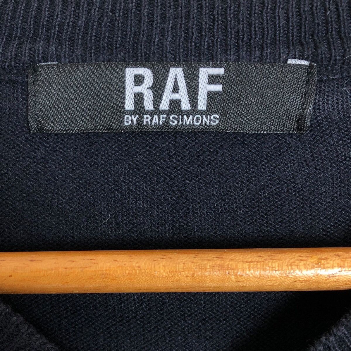 Raf by Raf Simons Raf By Raf Simons V-Neck Jumper Sweatshirt Size US M / EU 48-50 / 2 - 7 Thumbnail