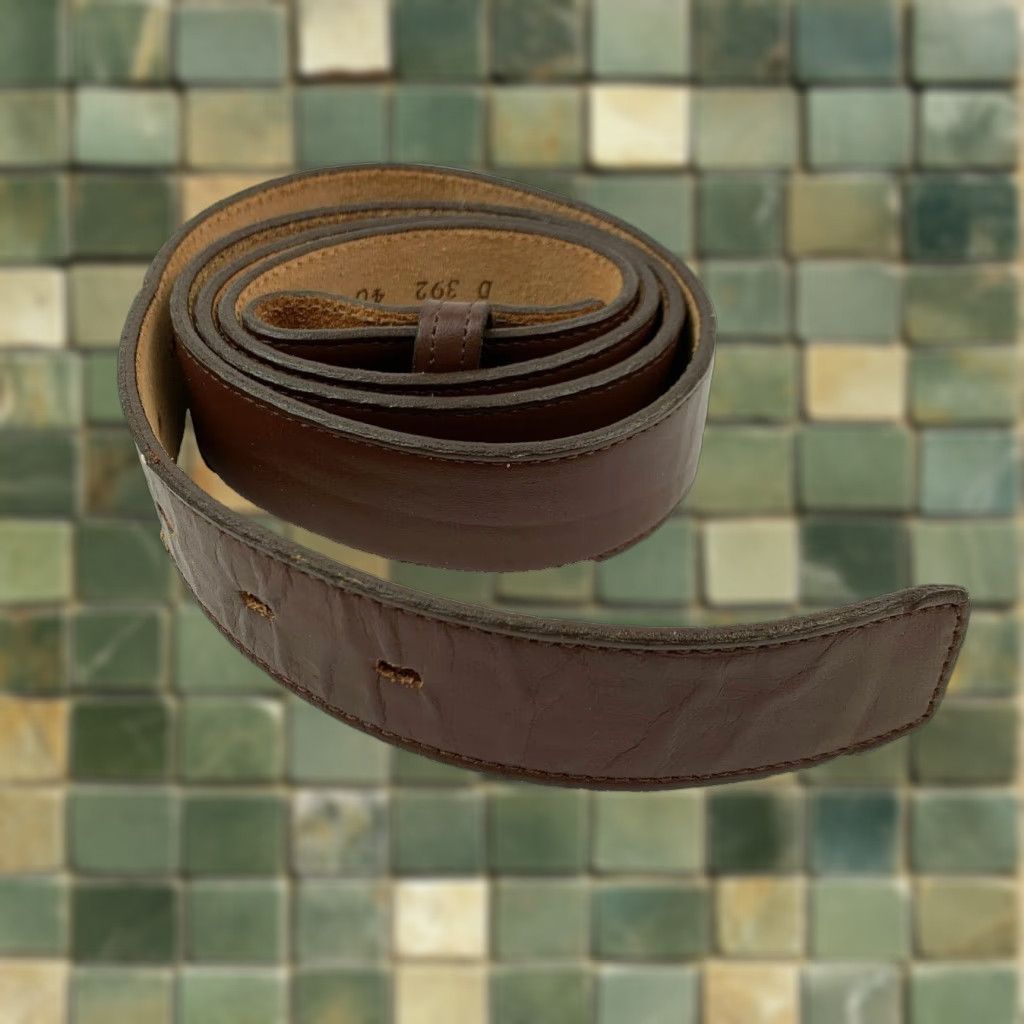 Vintage VINTAGE Nocona Brown Leather Belt Size 40 D 392 (B) Men Leather 1990s Brown Belt 1.25" Wide 44" Long Size ONE SIZE - 1 Thumbnail