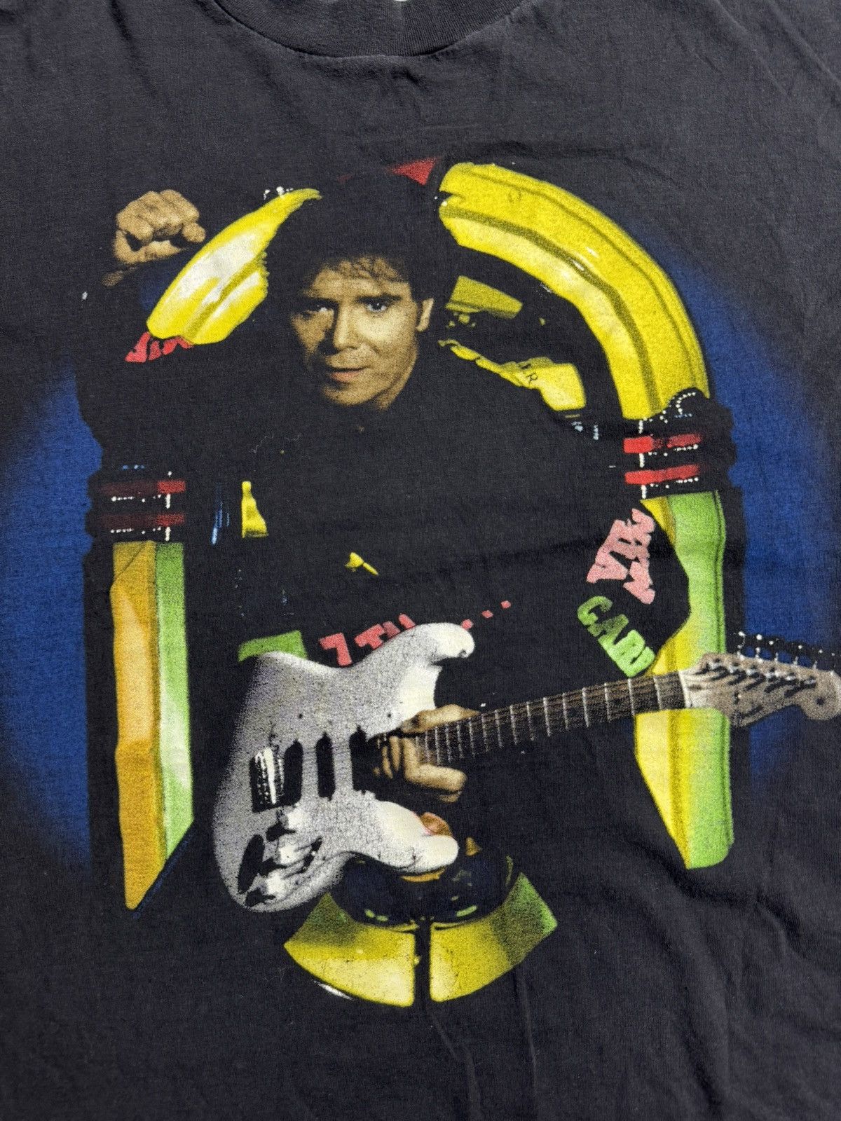 Band Tees Cliff Richard Tour 1994 vintage t shirt 90s Size US XL / EU 56 / 4 - 3 Thumbnail