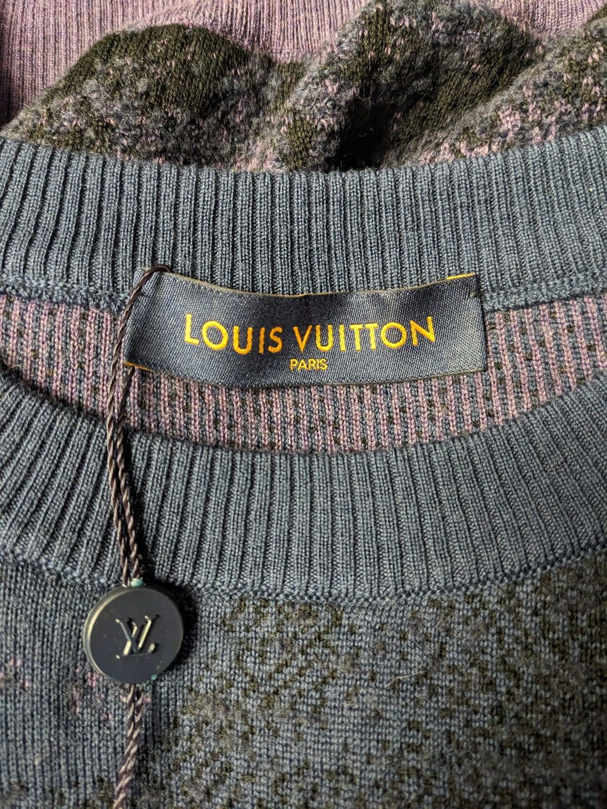 Louis Vuitton LOUIS VUITTON WIZARD OF OZ BRICK ROAD CREWNECK SWEATER Size US L / EU 52-54 / 3 - 7 Thumbnail