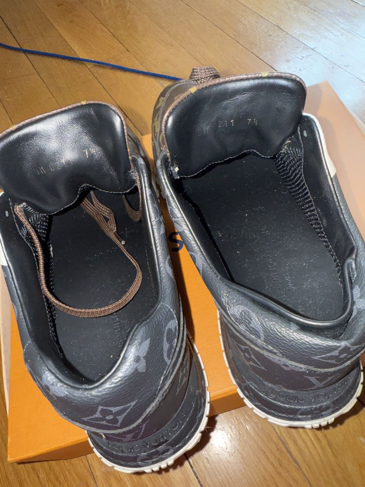 Louis Vuitton LV run away sneaker ‘tri-color’ Size US 7.5 / EU 40-41 - 2 Thumbnail