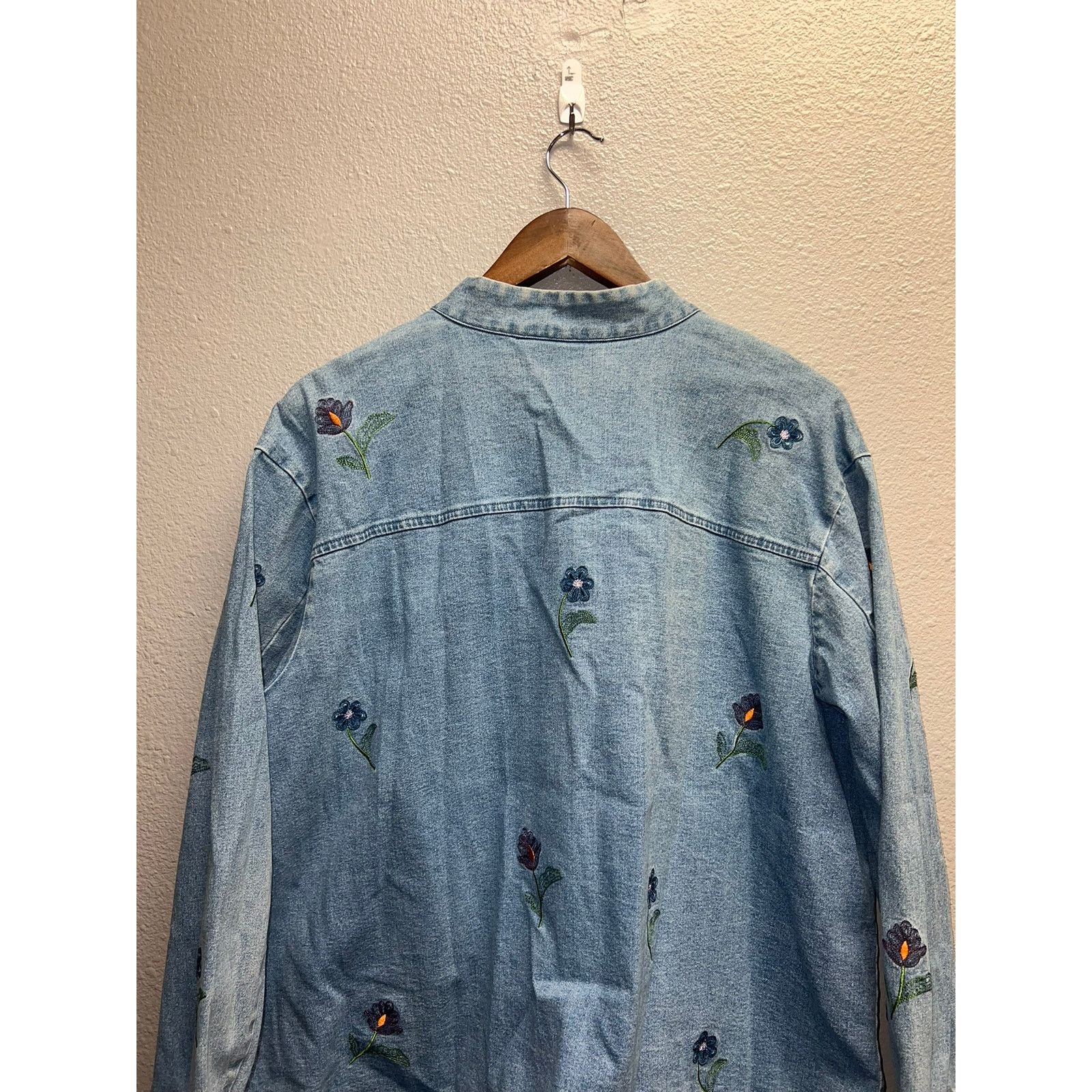 Vintage Vintage Denim Floral Jacket Denim & Co Button Up Jacket 1X Size XL / US 12-14 / IT 48-50 - 9 Thumbnail
