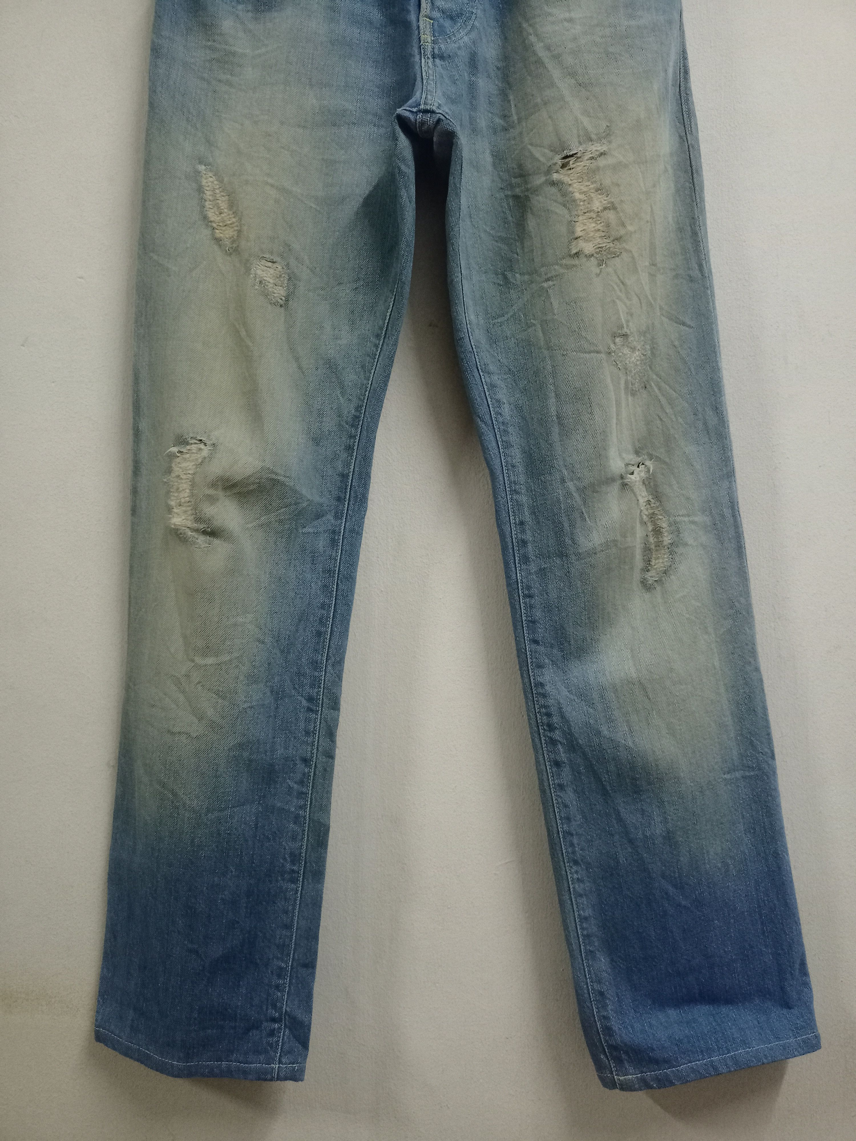 Japanese Brand Vintage Japanese Brand Blue Wash Distressed Style Jeans Size US 31 - 6 Thumbnail