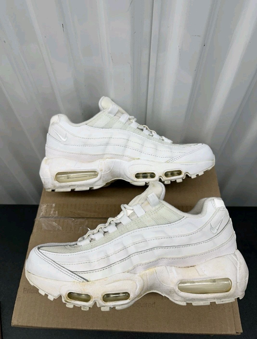 Nike Nike Air Max 95 Recraft Triple White CJ3906100 Size 6.5Y Size US 6.5 / EU 39-40 - 3 Thumbnail