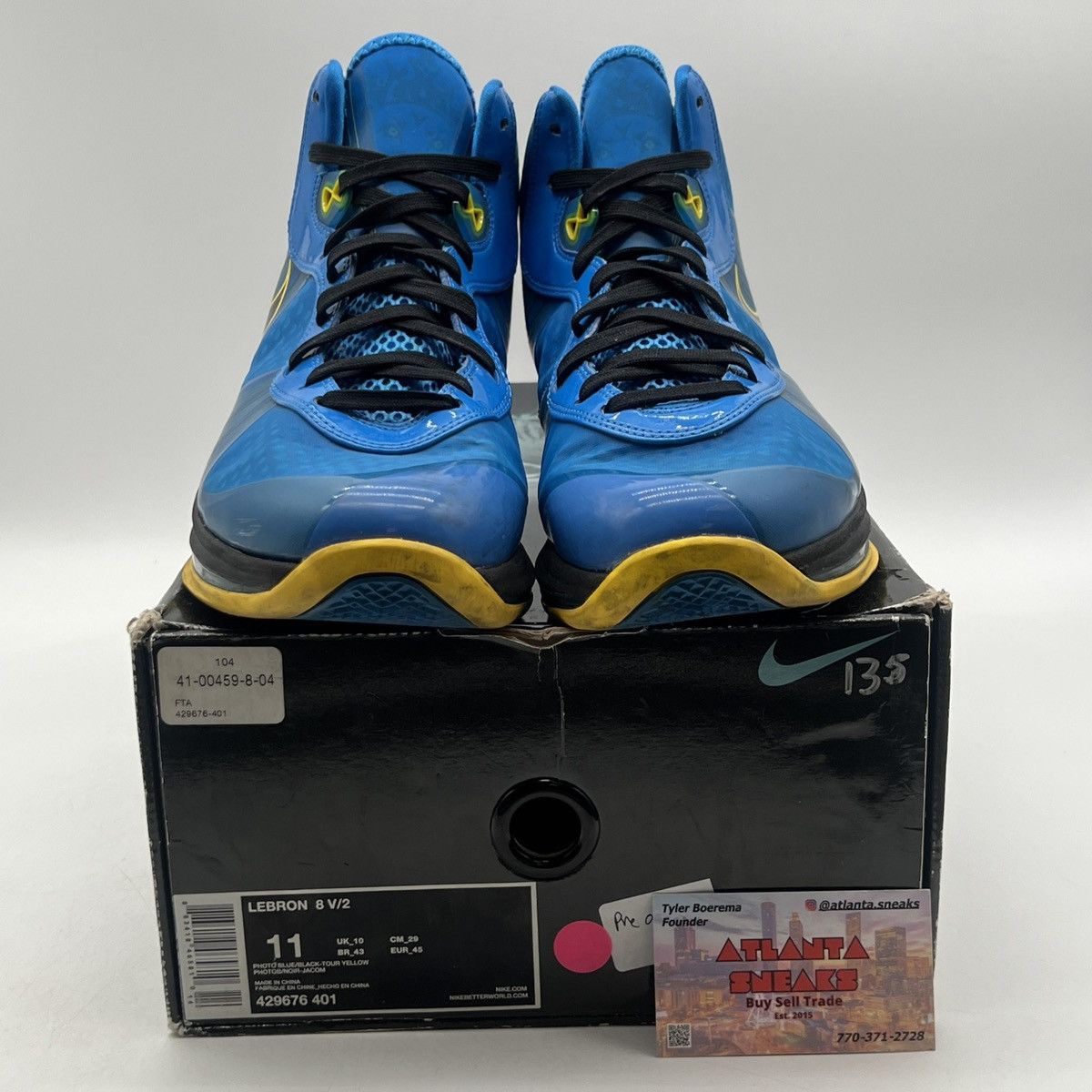 Nike Lebron 8 entourage Size US 11 / EU 44 - 2 Thumbnail