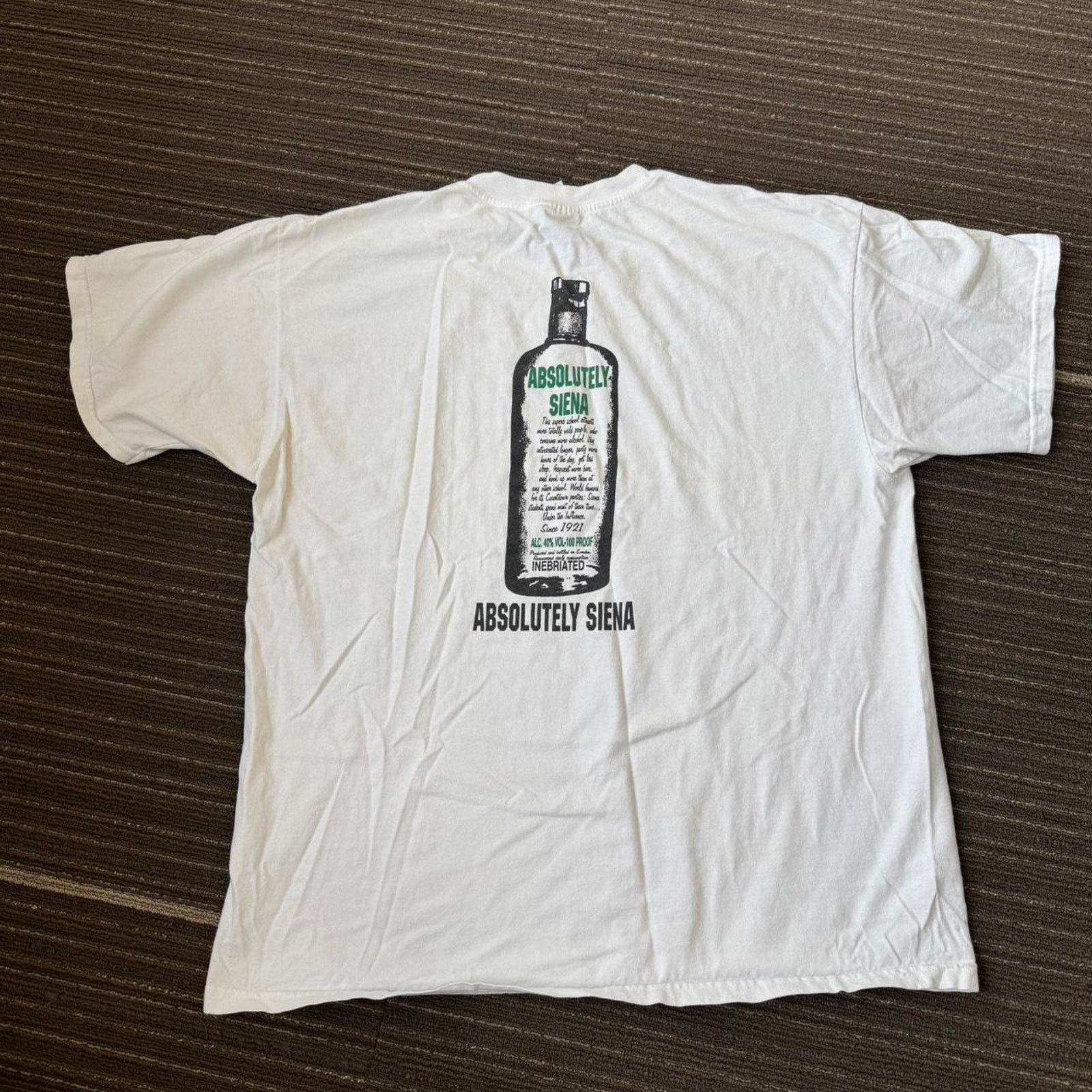 Vintage VIntage y2k Absolutely Siena College Vodka white t-shirt Size US XL / EU 56 / 4 - 4 Thumbnail