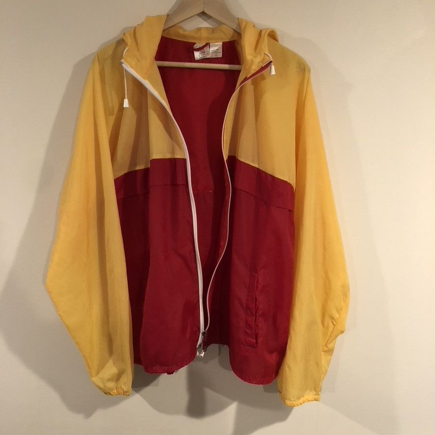 K-Way 1980s K-Way Windbreaker Vintage Red & Gold Size US L / EU 52-54 / 3 - 6 Thumbnail