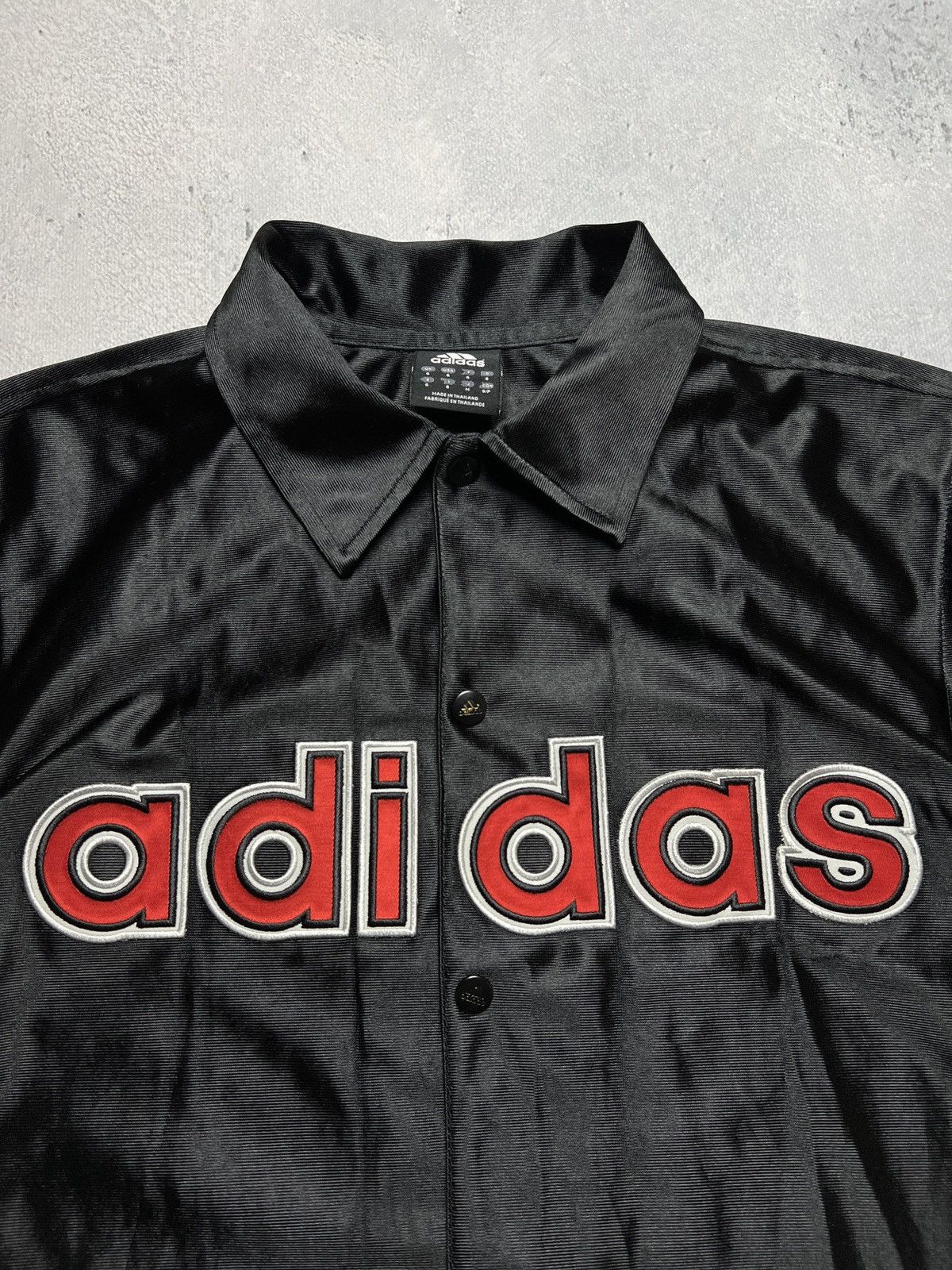 Adidas Adidas Vintage Botton Up Shirt Hype USA Jersey Tee 00s 90s Size US S / EU 44-46 / 1 - 4 Thumbnail