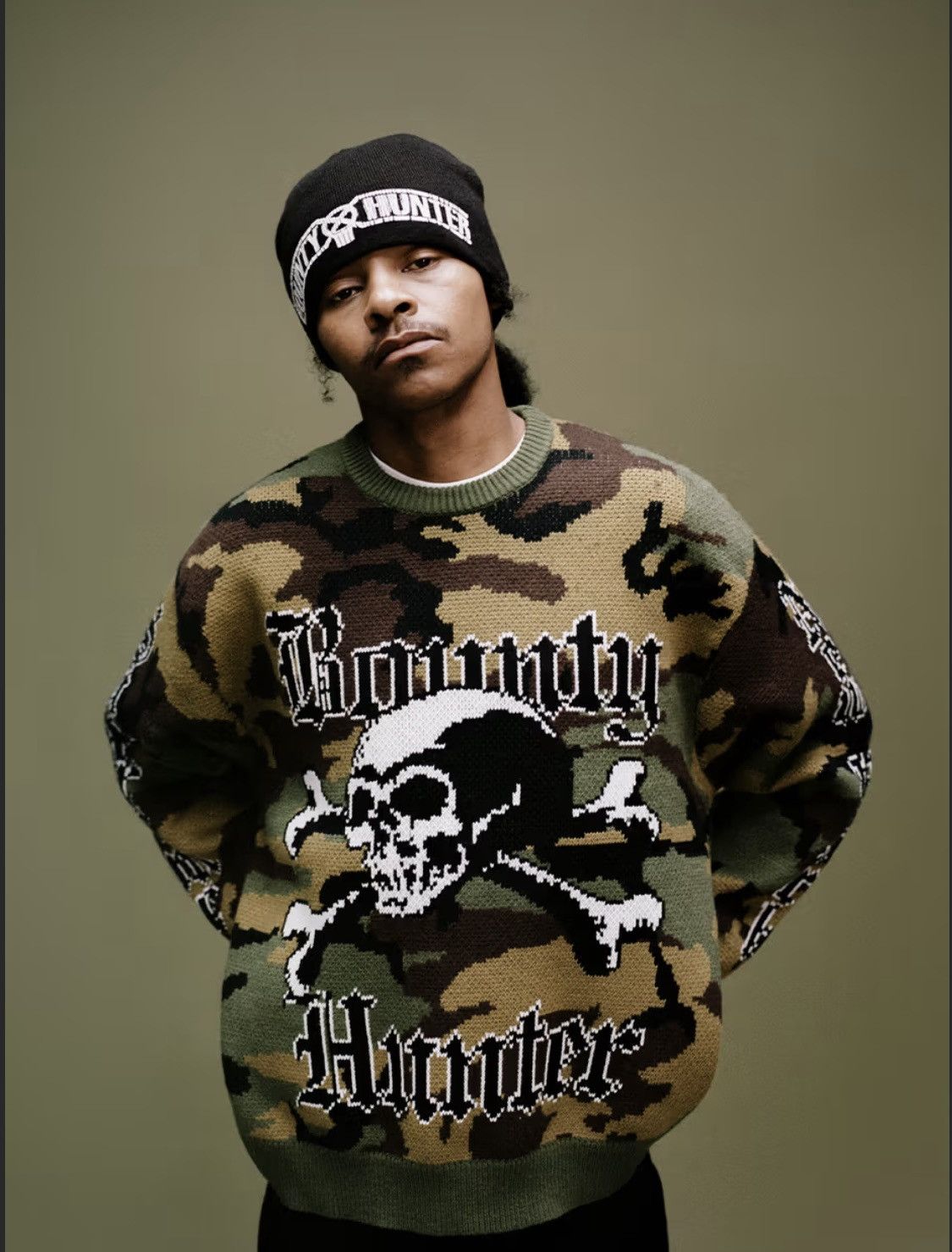 image of Bounty Hunter Sweater Camo, Men's (Size Large)